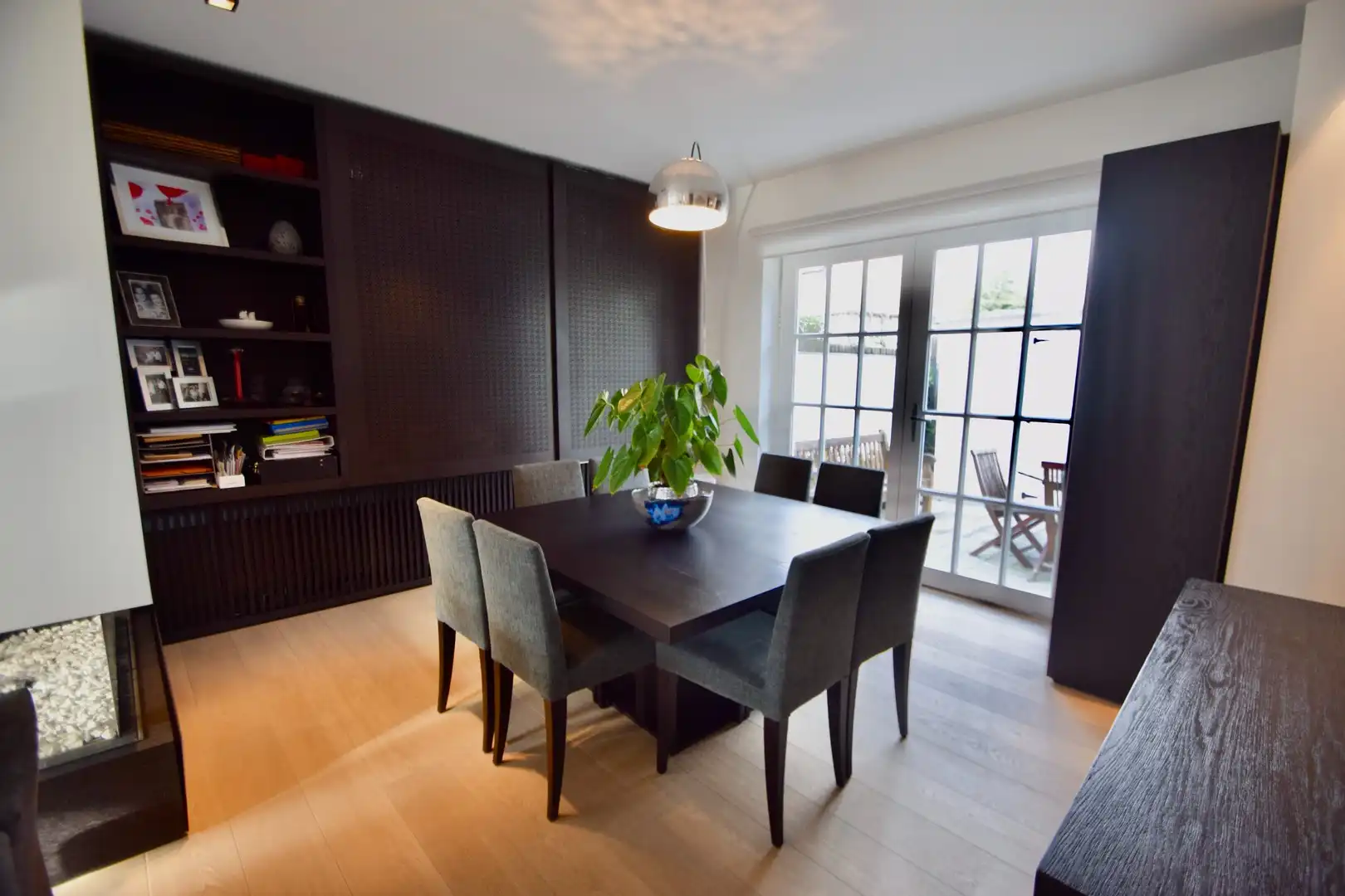 Prachtige karaktervolle villa in hartje Zoute, op enkele stappen van het Dominicanenkerkje en het strand te huur. foto 7