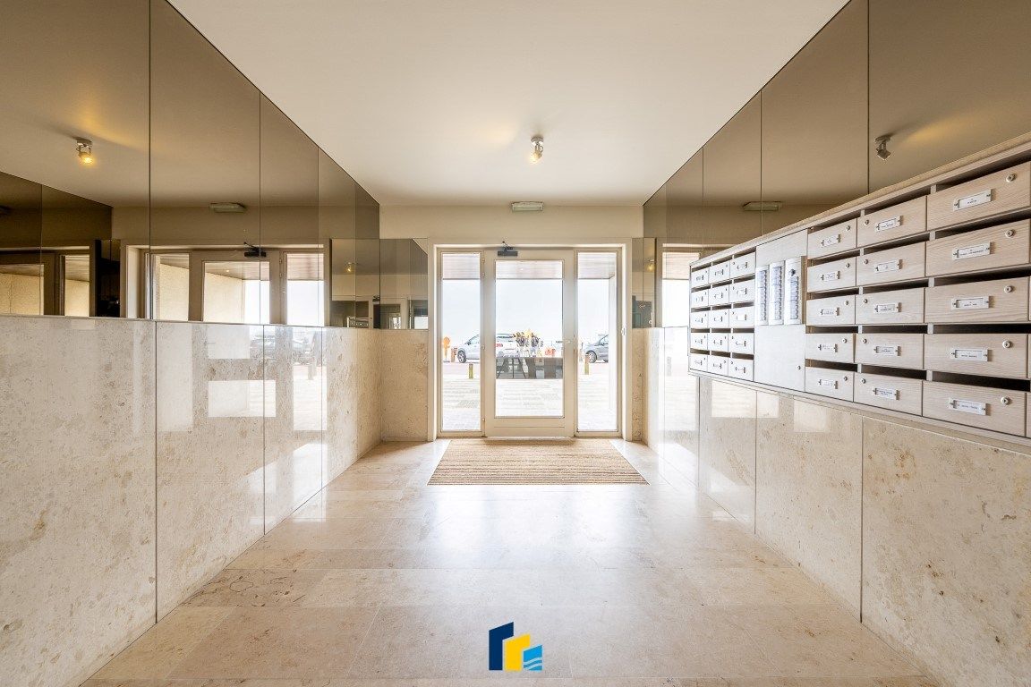 Charmante studio met panoramisch zeezicht foto 21