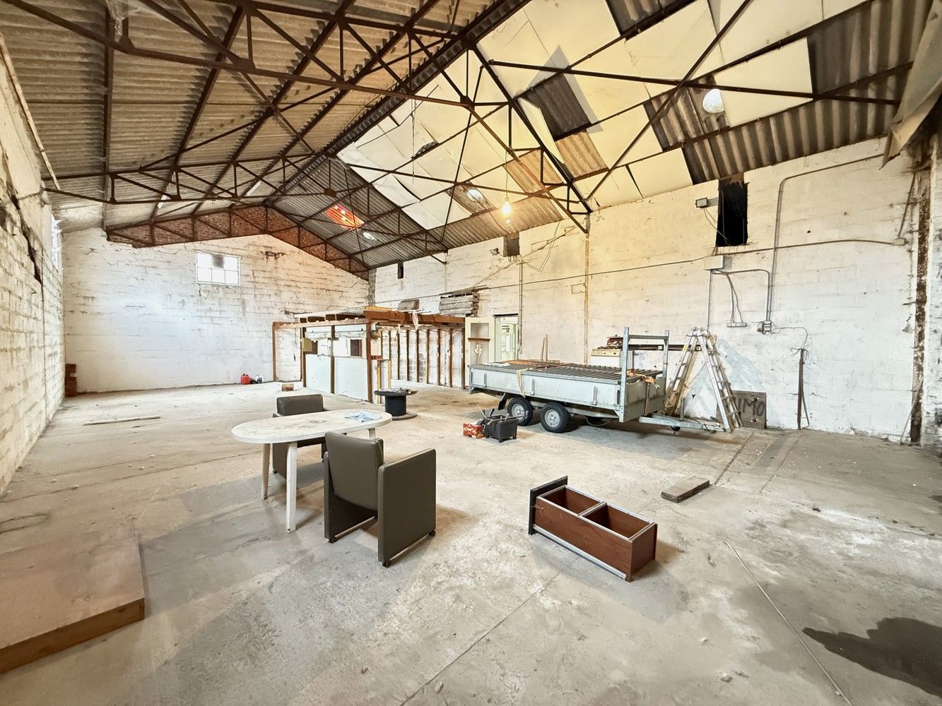 Woning met achterliggend magazijn op 15 are 29 ca. foto 19