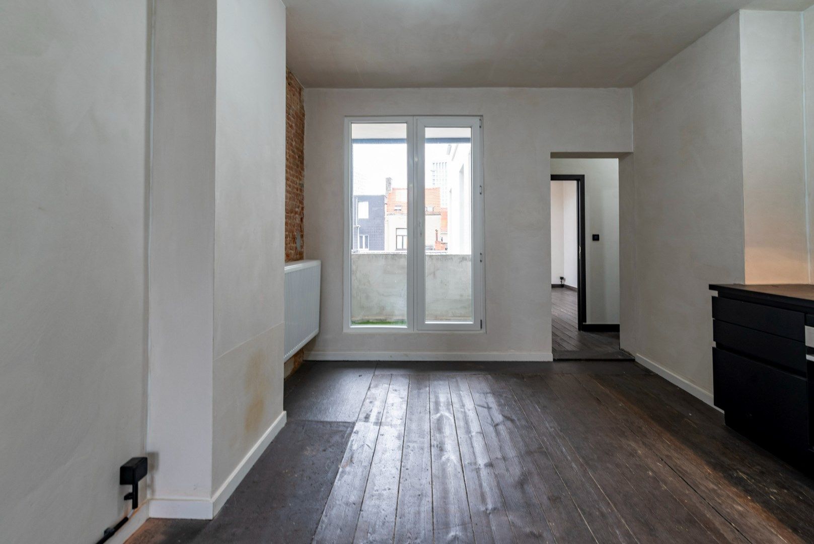 Gerenoveerd appartement met 2 slaapkamers! foto 4