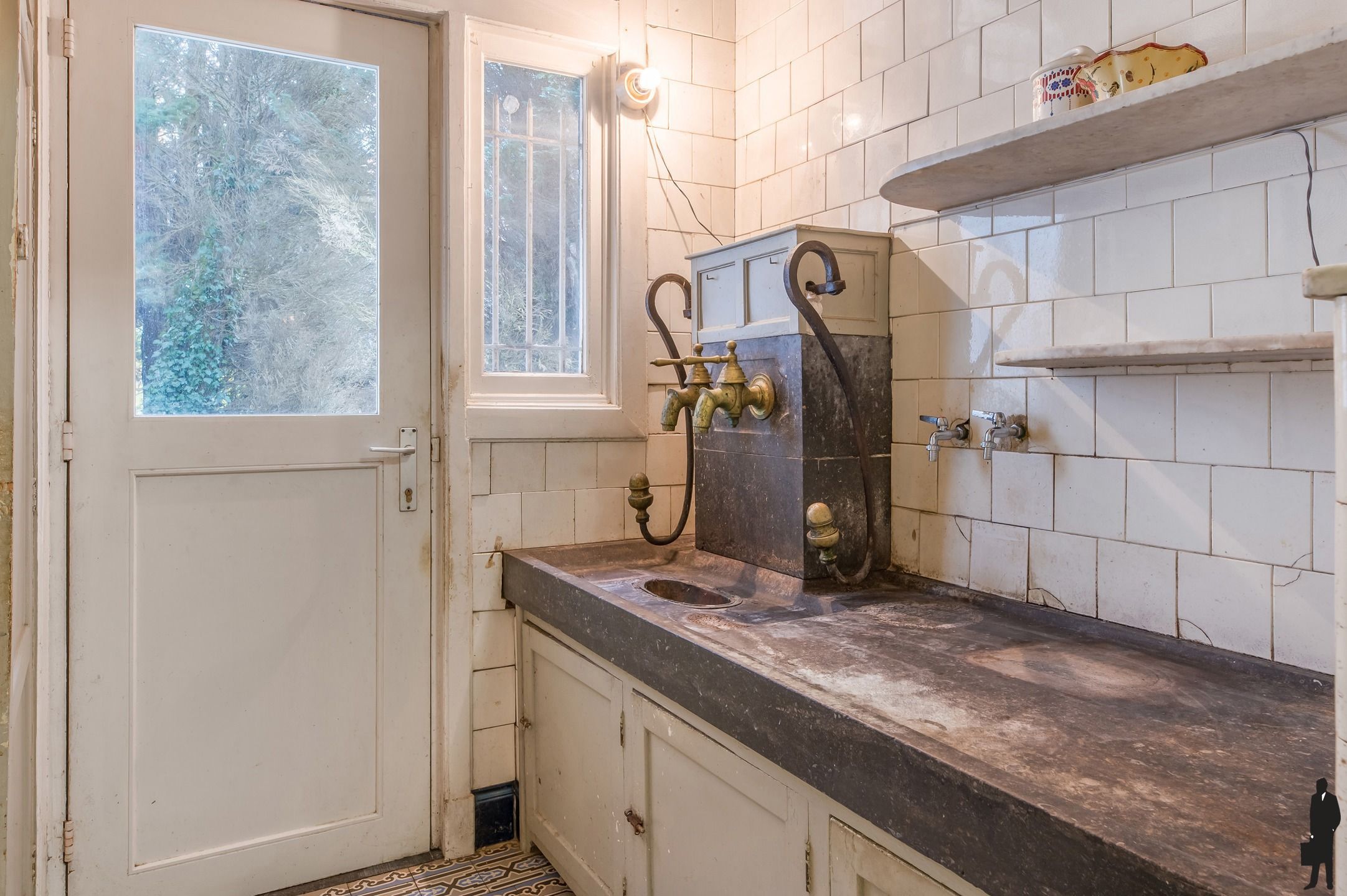 Herenhuis met 6 slk, tuin en garage op 368m² in centrum Lier foto 16
