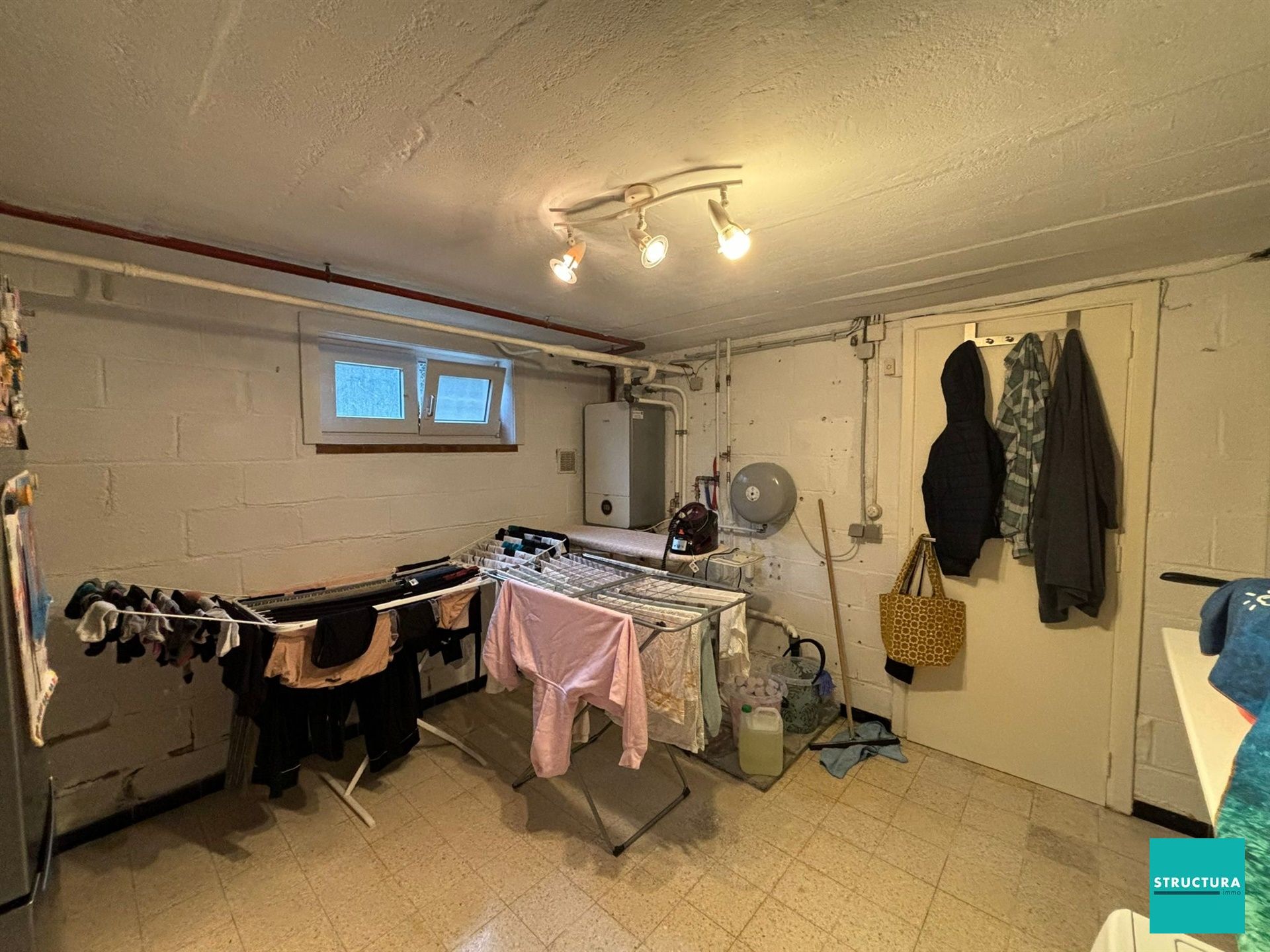 Woning met 4 slaapkamers en 2 badkamers foto 24