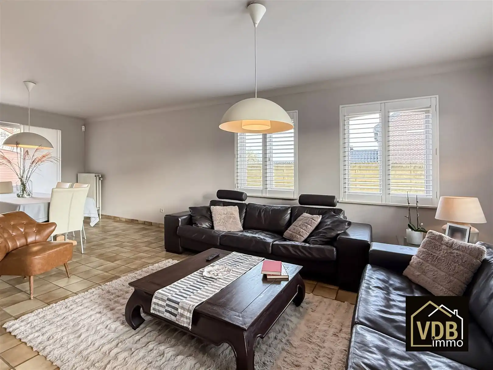 Instapklare halfopen bebouwing met 3 slaapkamers foto 31