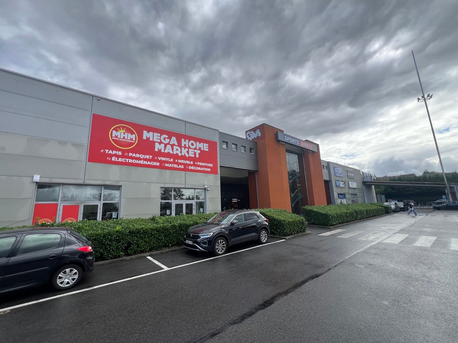 Handelspand te huur te Jemappes. foto 6