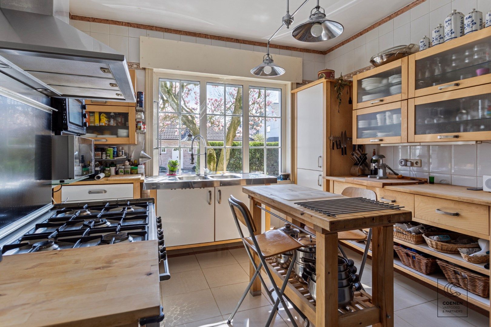 Prachtige woning op een perceel van ca. 2350m² en een centrale locatie te Zandhoven!  foto 12
