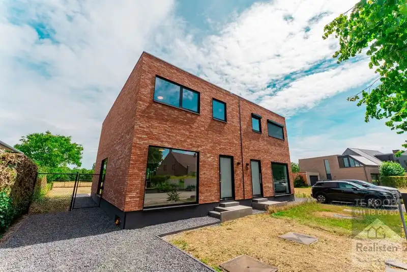 Instapklare nieuwbouwwoning - OB met garage foto 15