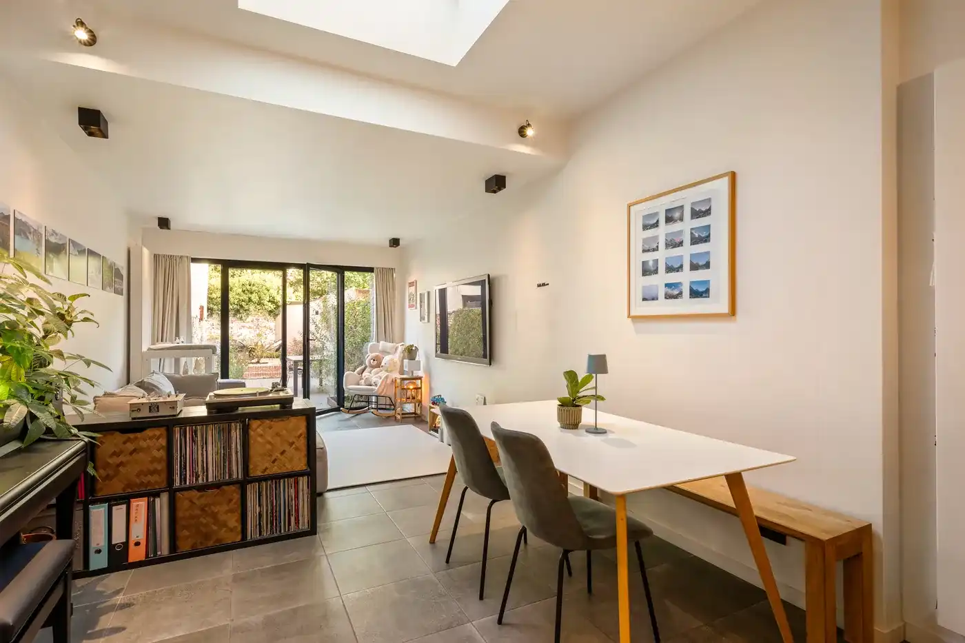 Charmante woning met prachtig aangelegde tuin in Gentbrugge foto 9