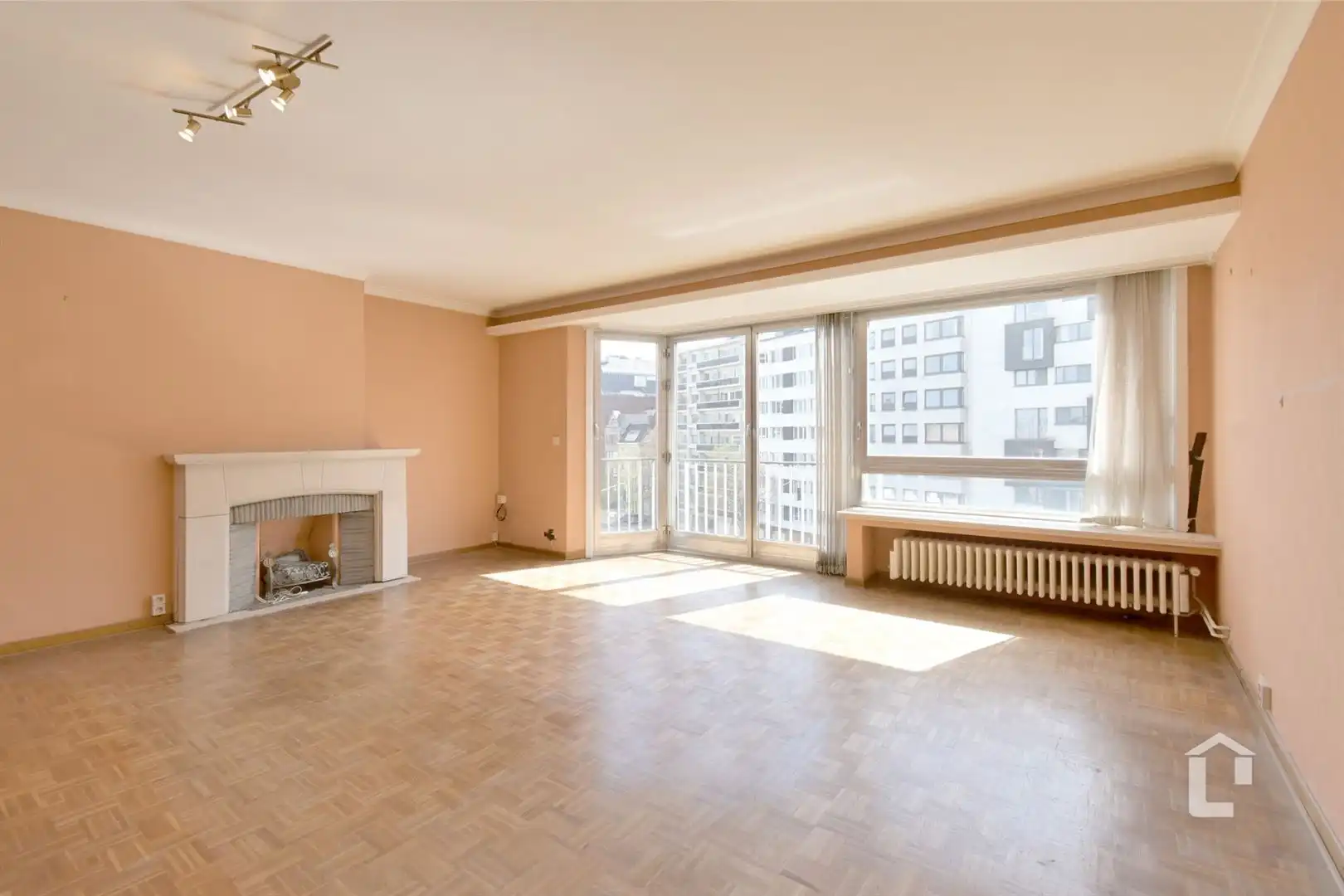 Te renoveren appartement in centrum Gent foto 2