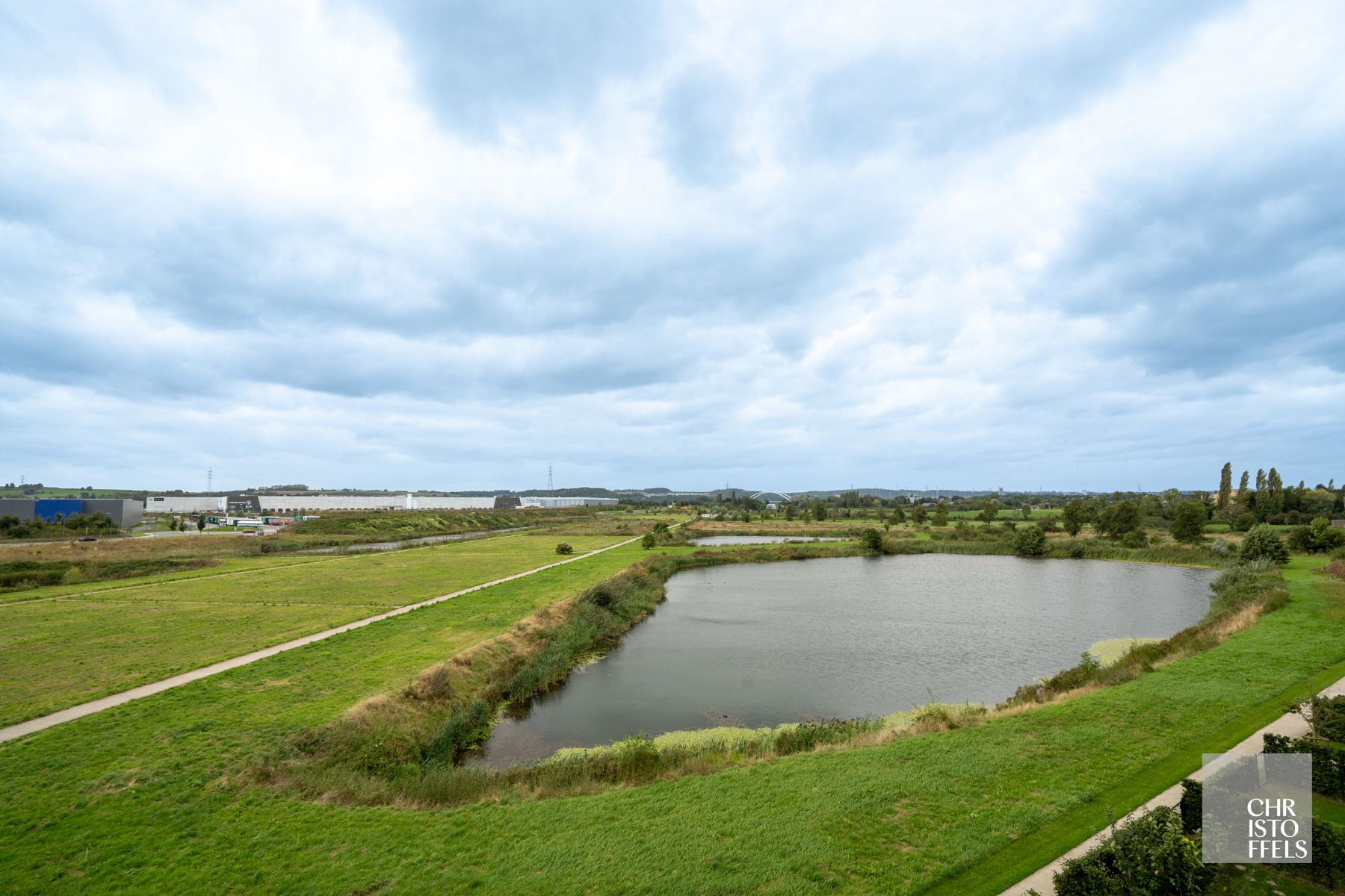 Residentie MeuseView buitengewoon wonen aan de Maas! foto {{pictureIndex}}