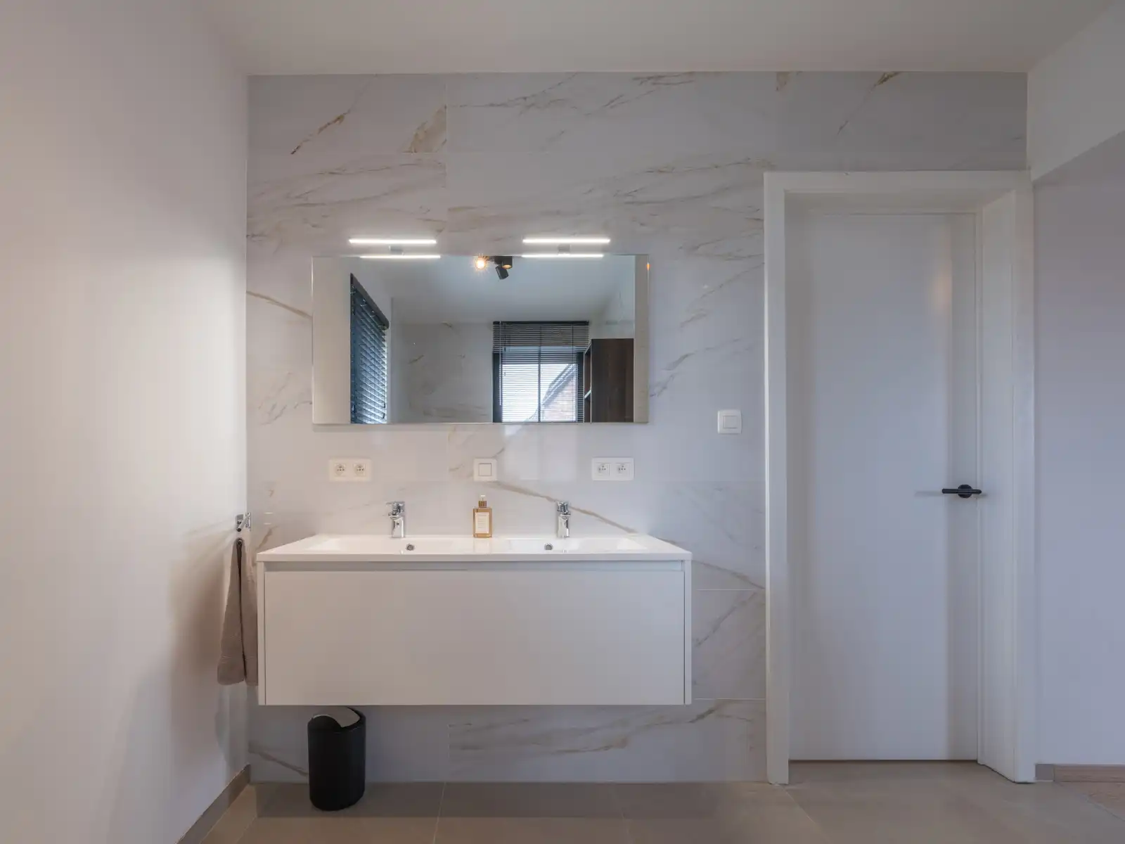 Huis te koop foto 24