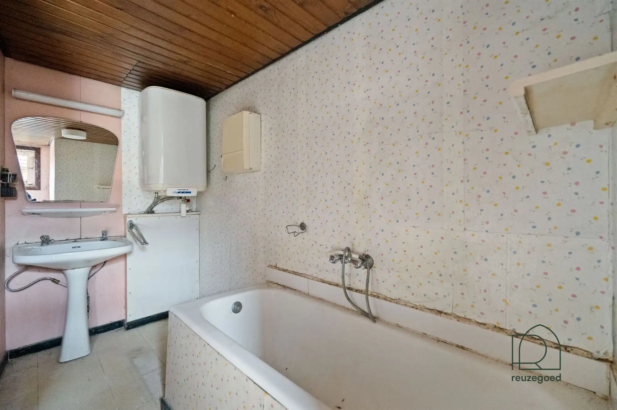 Ruime woning met authentieke charme, bijgebouwen en tal van mogelijkheden in Hombeek foto 11