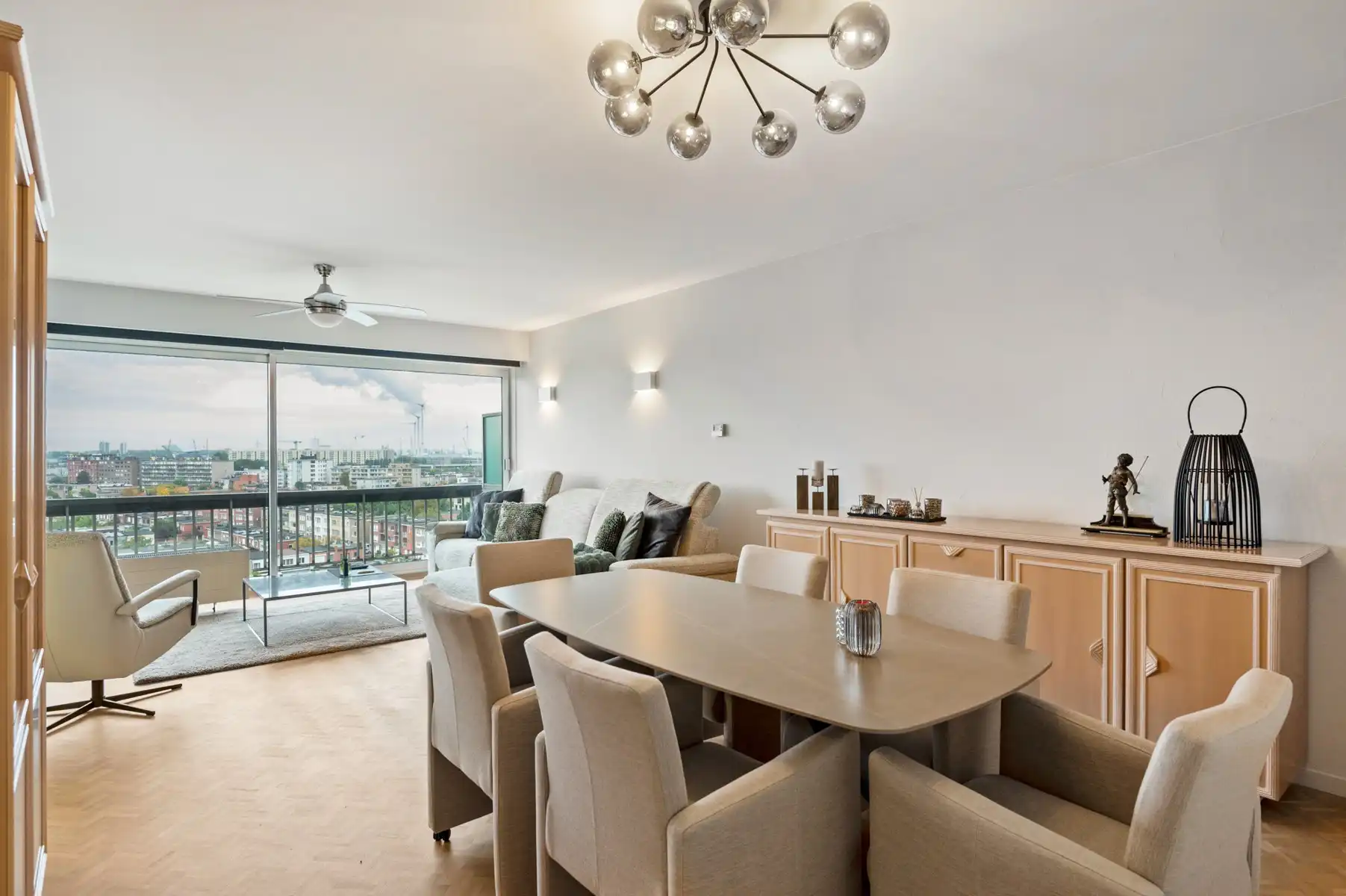 Prachtig appartement met panoramisch zicht foto 4