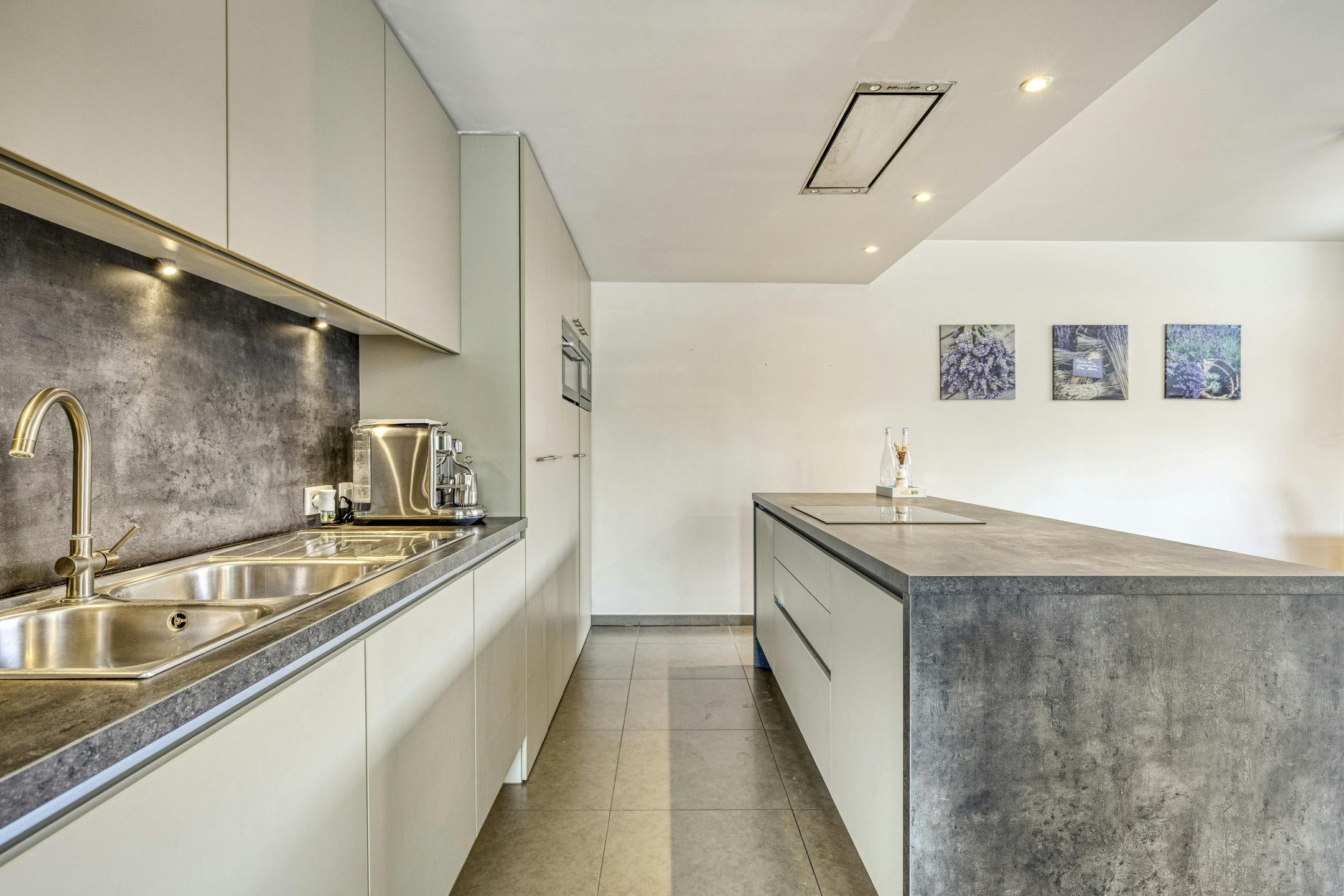 Instapklaar appartement in centrum Aalter foto 7