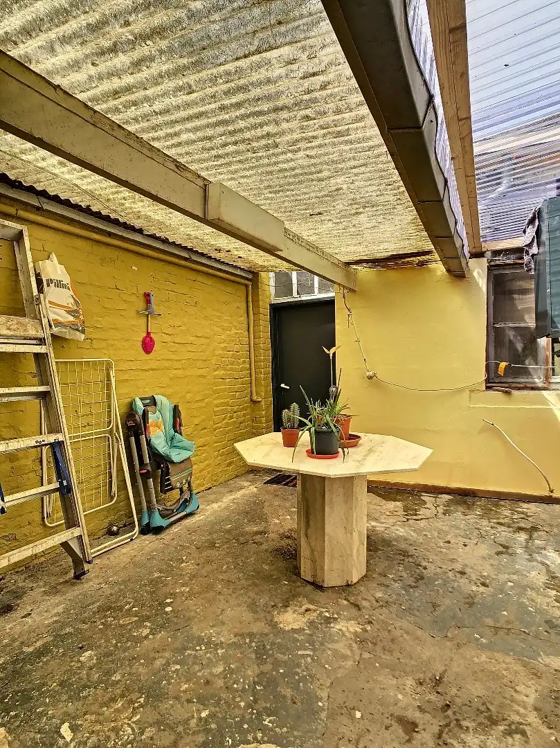 Charmante Te Renoveren Woning met Grote Tuin in Hartje Zoutleeuw  foto 8