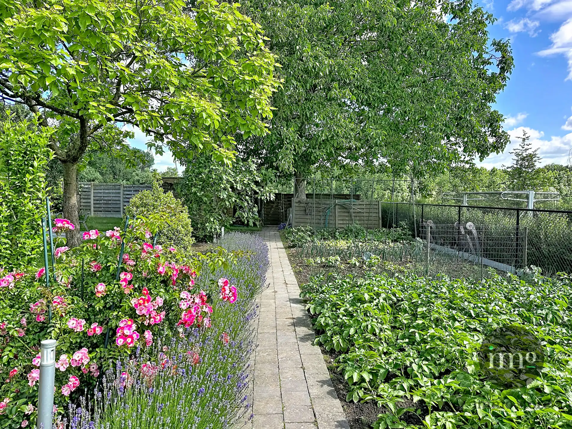 Ruime villa, prachtige tuin, TOPLOCATIE! foto 6