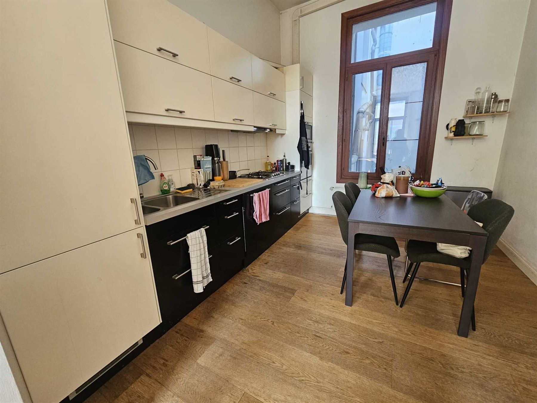 Zurenborg: triplexappartement met  2 slps en terras! foto 4