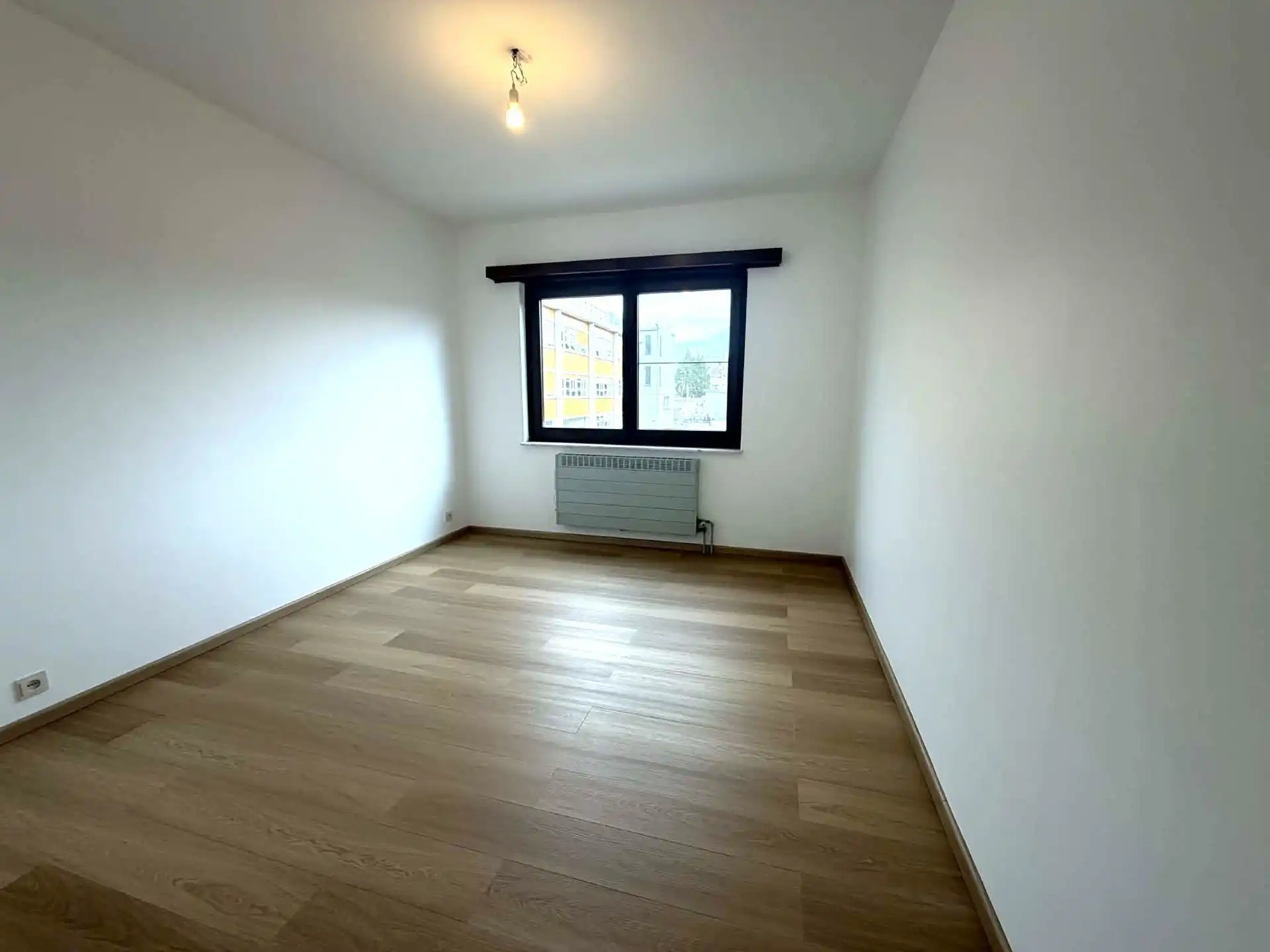 Charmant 2-kamerappartement te huur te Jette.     foto 7