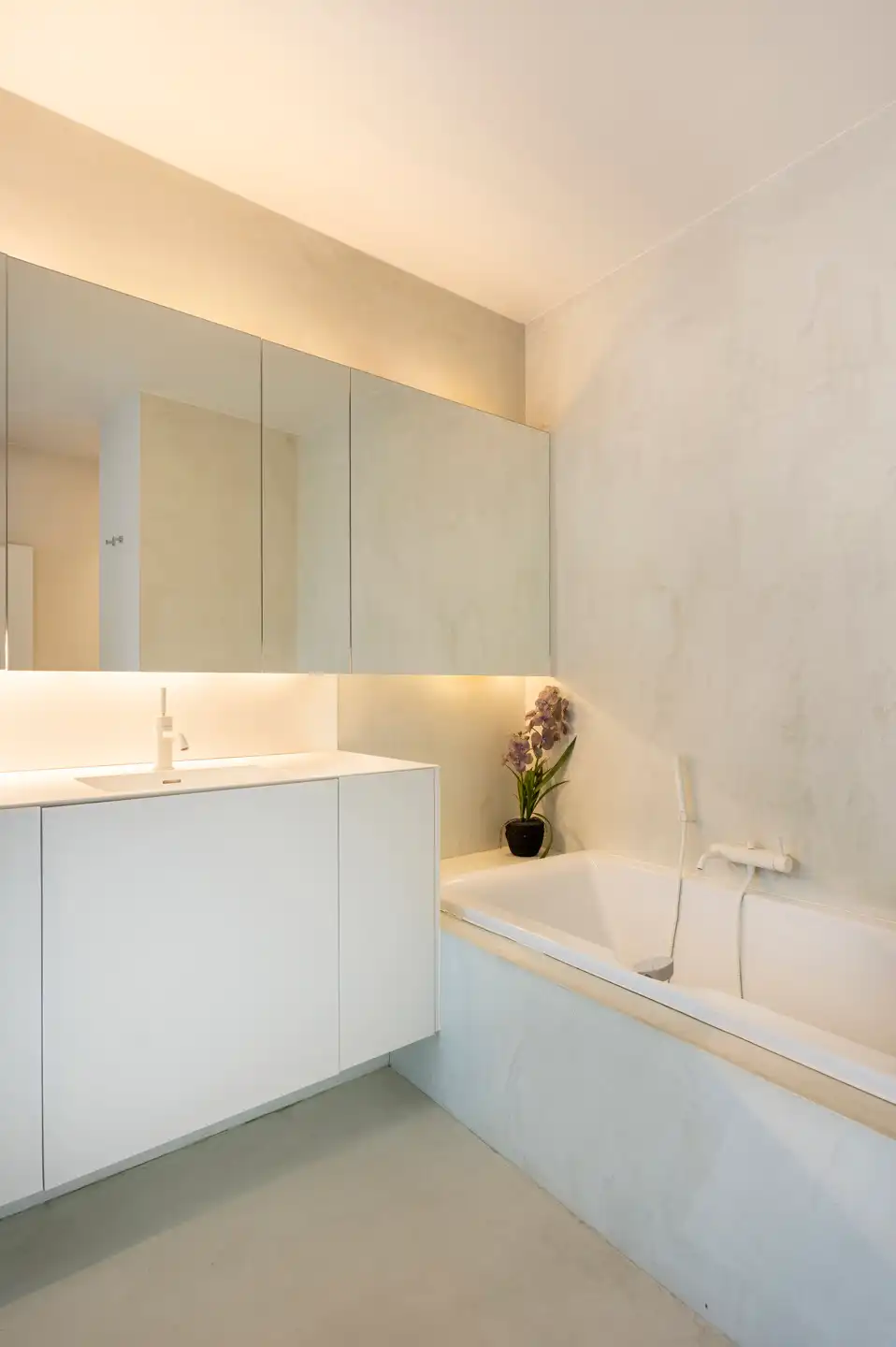 ANTWERPEN - Ruim appartement met uitzicht op de Schelde foto 13