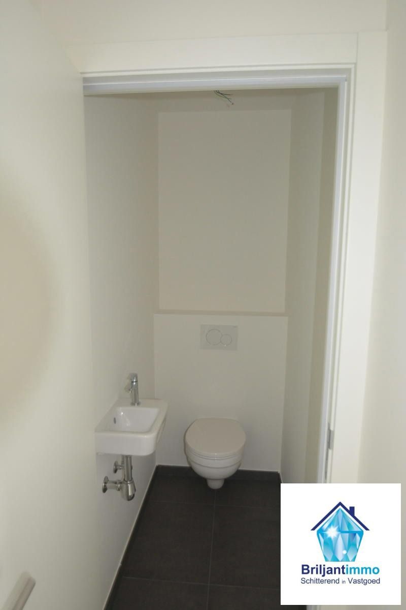 Ruim nieuwbouwappartement met 2 slp, berging en staanplaats  foto 10