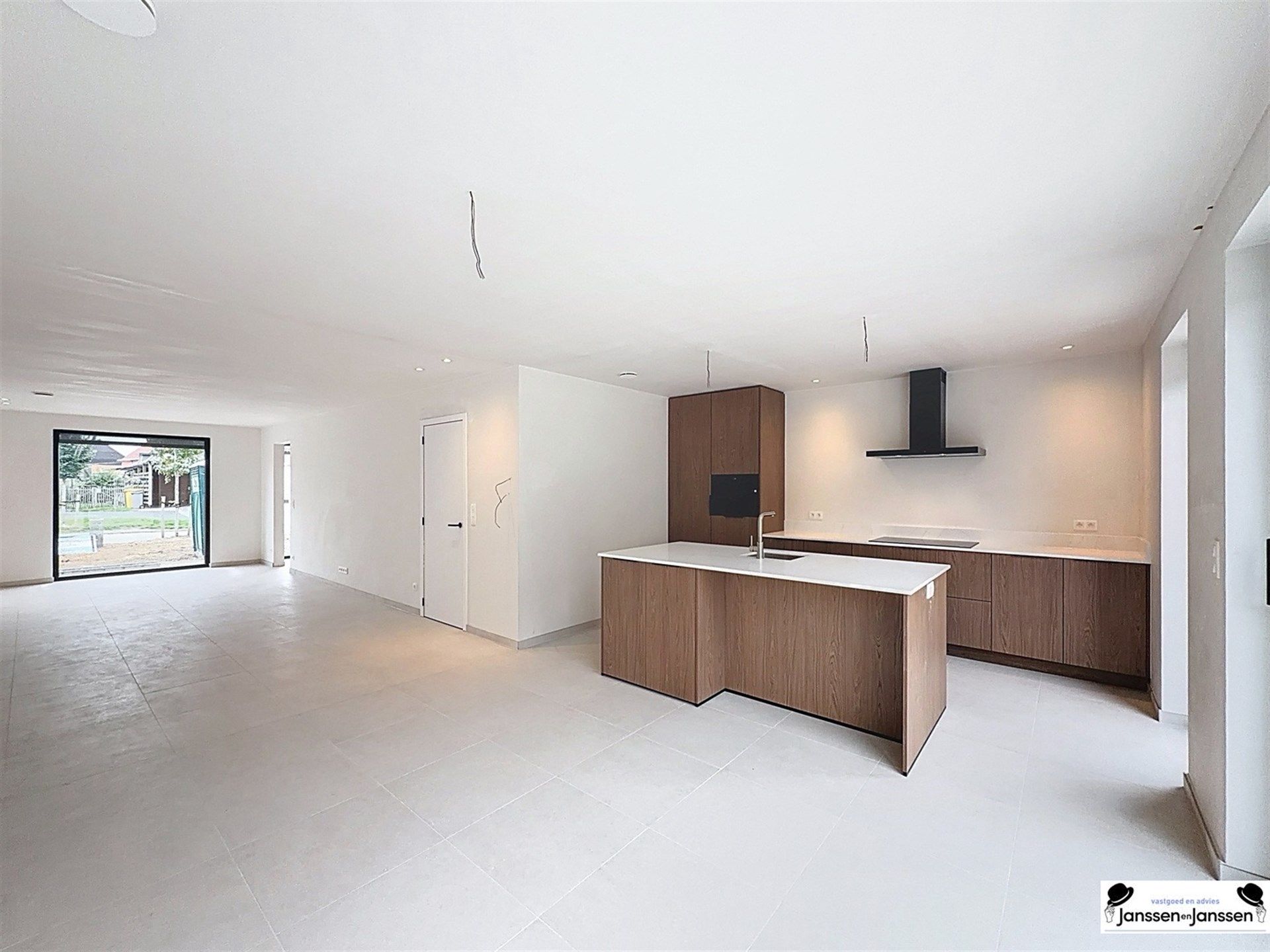 Instapklare, energiezuinige halfopen woning met moderne luxe op toplocatie in Geel foto 10