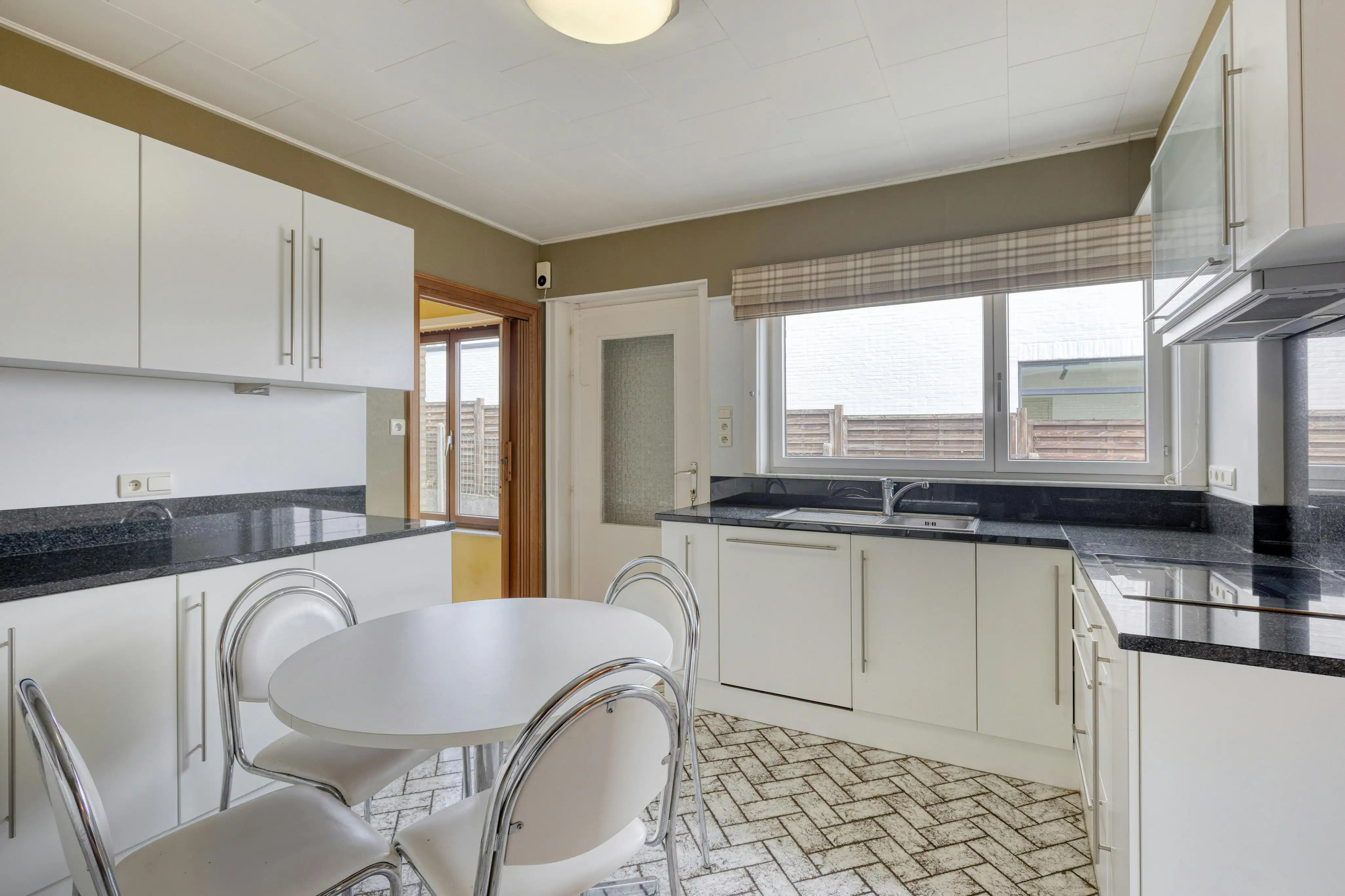 Laagbouwvilla met twee slaapkamers te koop in Oudenaarde foto 7