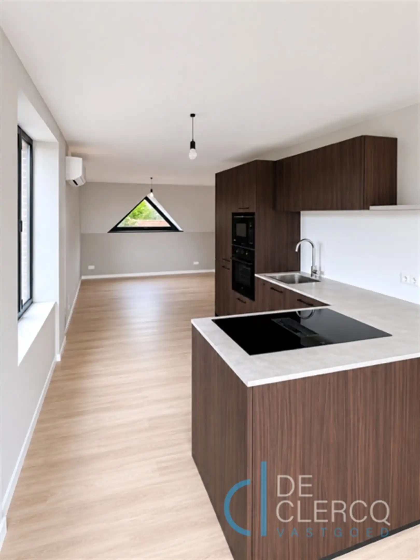 Duplex appartement nabij het centrum van Lochristi! foto 3