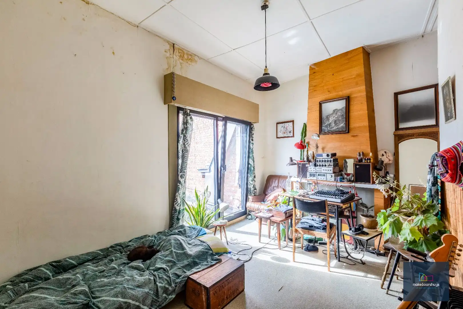 Woning met 3 slaapkamers en verrassende tuin met bijgebouwen foto 27