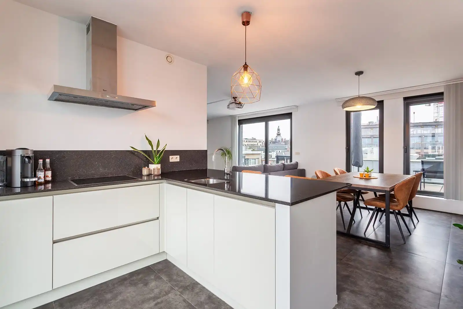 Penthouse met ruime terrassen en prachtige zichten!  foto 13
