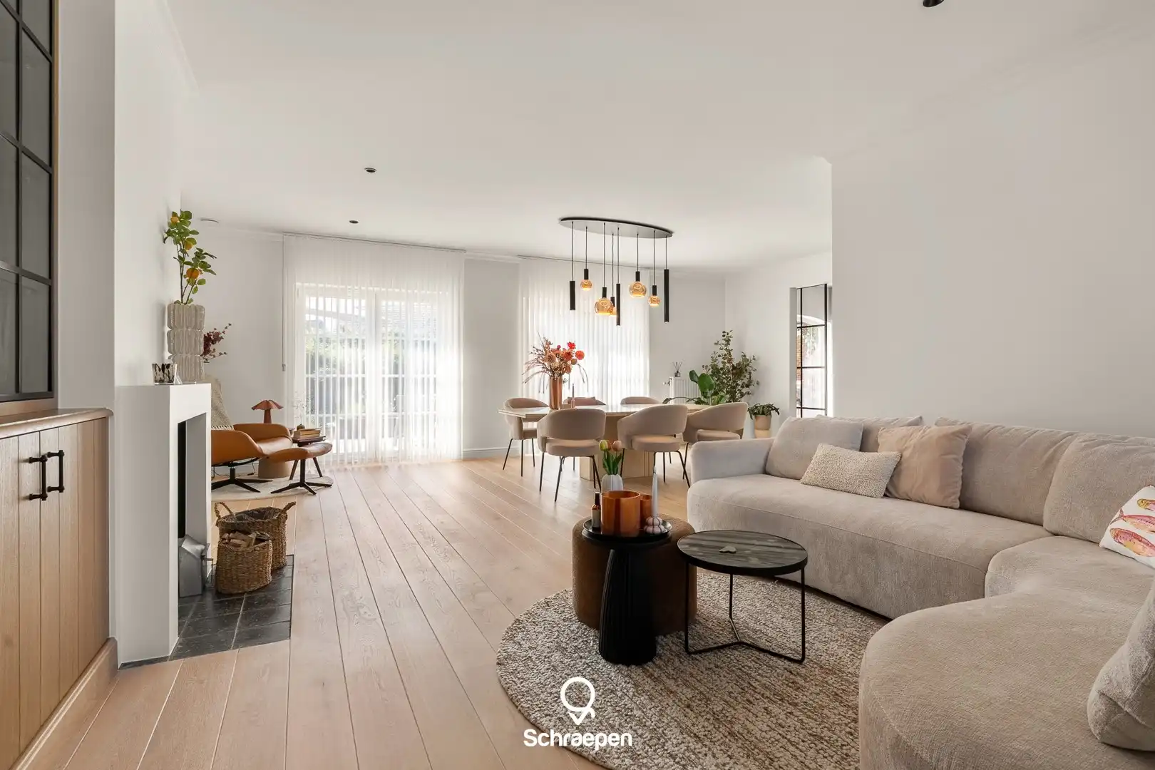 Hoogwaardig afgewerkte villa met zwembad op zuidelijk perceel van circa 8,5 are te Hasselt! foto 8