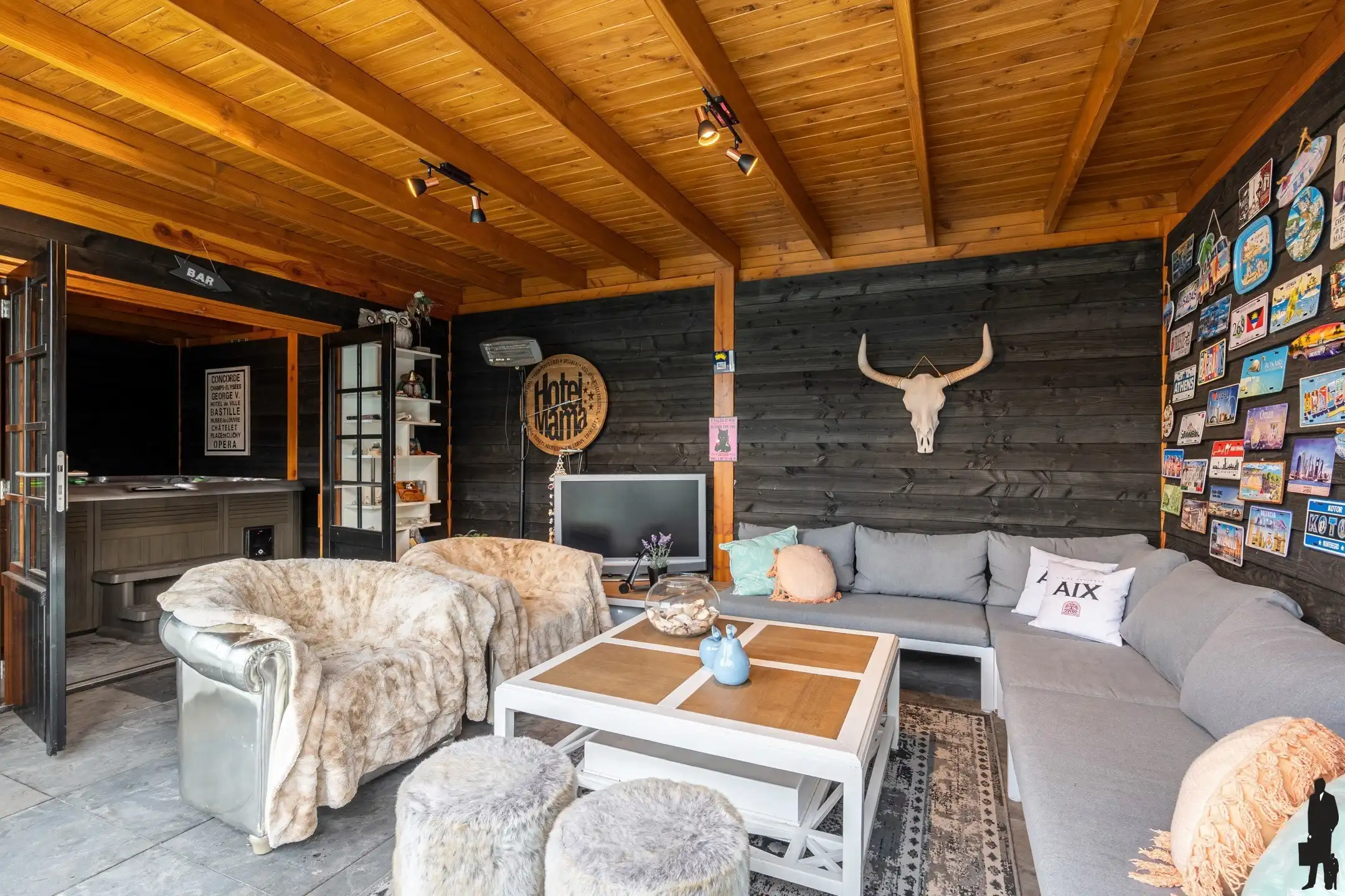 Unieke praktijkruimte met ruime villa, buitenzwembad in grensstreek foto 35