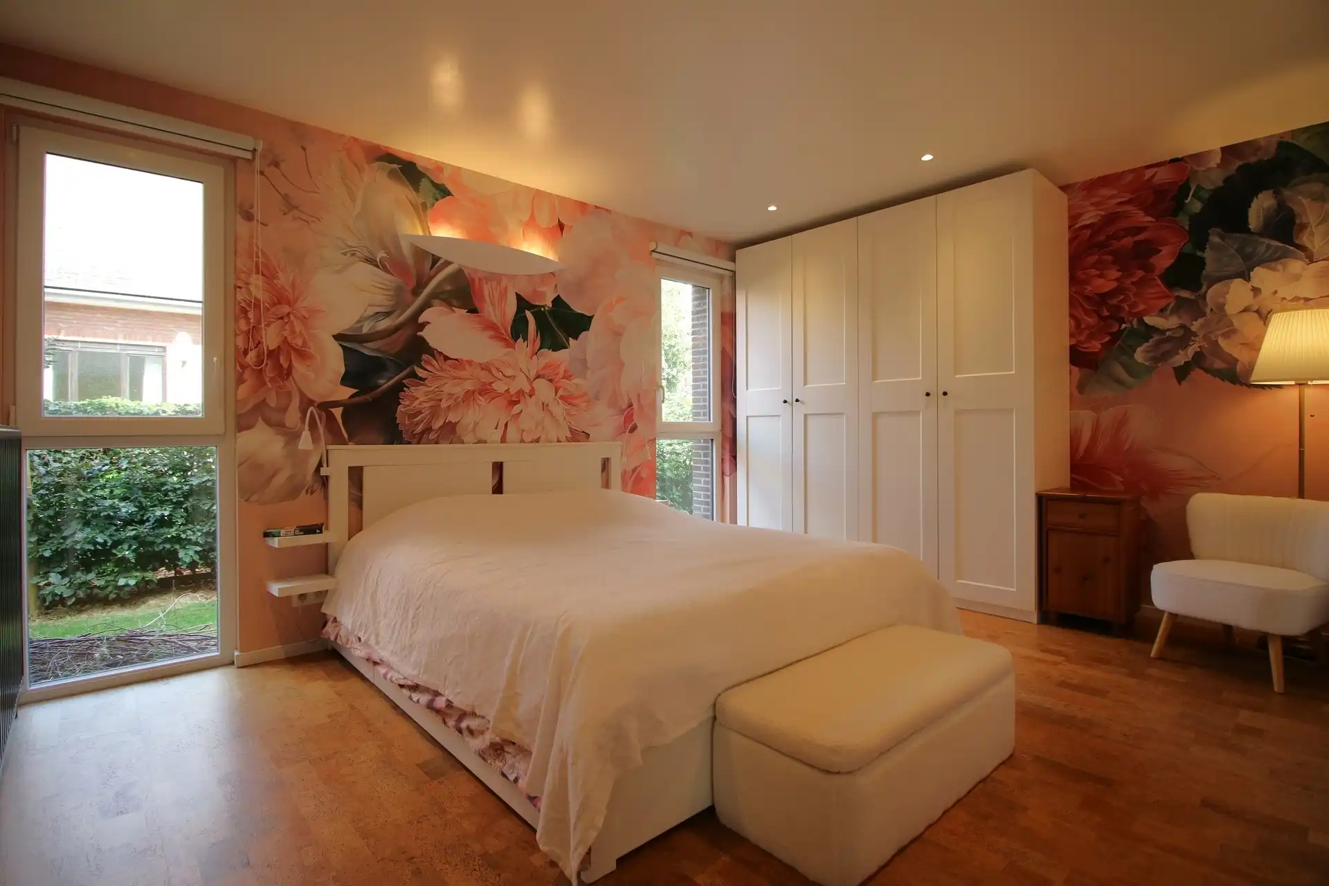 Knap gerenoveerde woning in rustige wijk foto 15