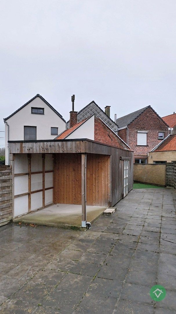 Instapklare woning met 4 slaapkamers te Koekelare foto 16