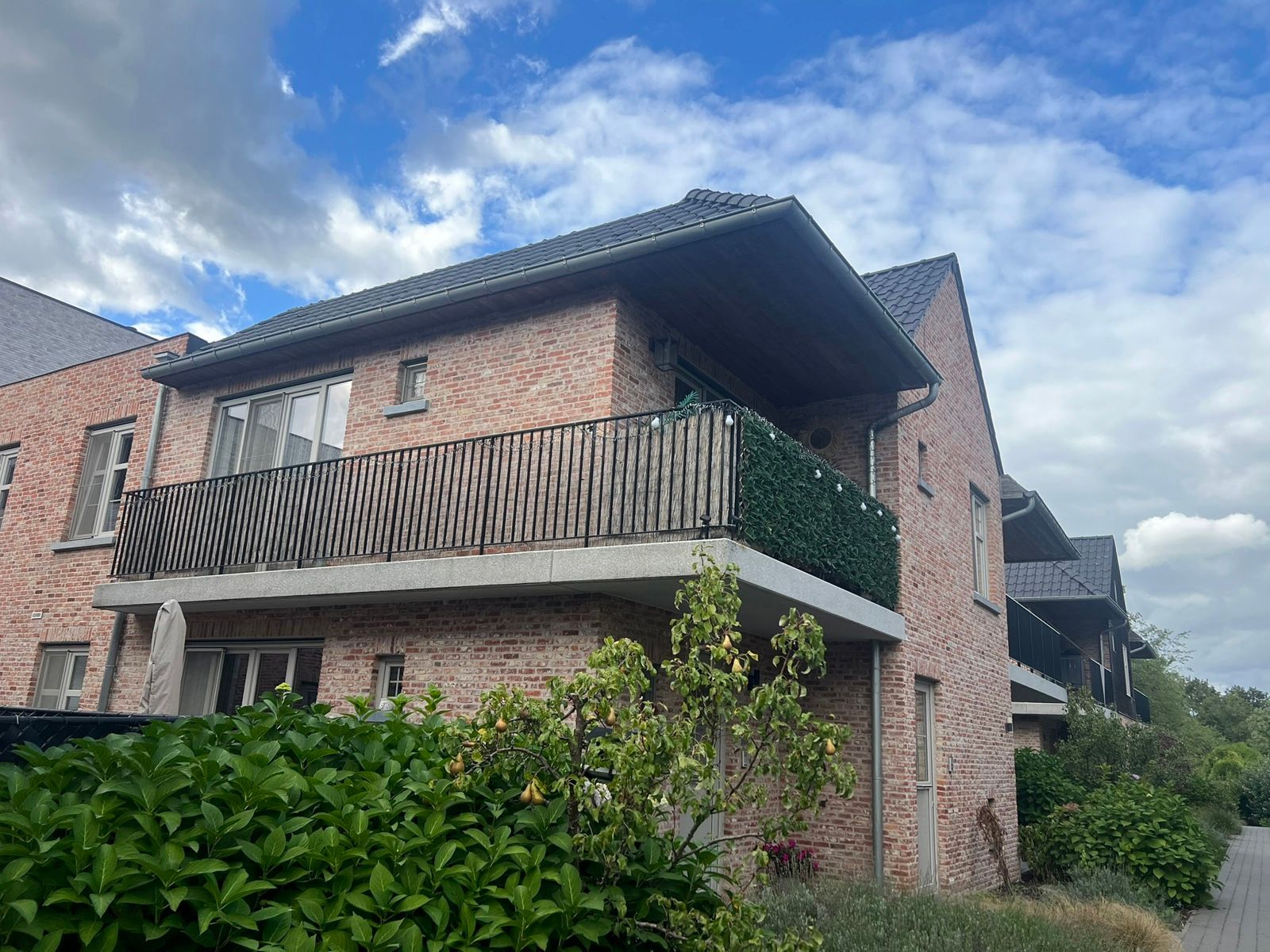 Gezellig, lichtrijk appartement te huur foto {{pictureIndex}}
