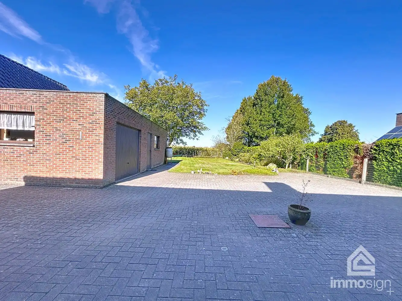 Charmante en ruime gezinswoning te Hamont met 3 slaapkamers op perceel van 11a07ca! foto 35