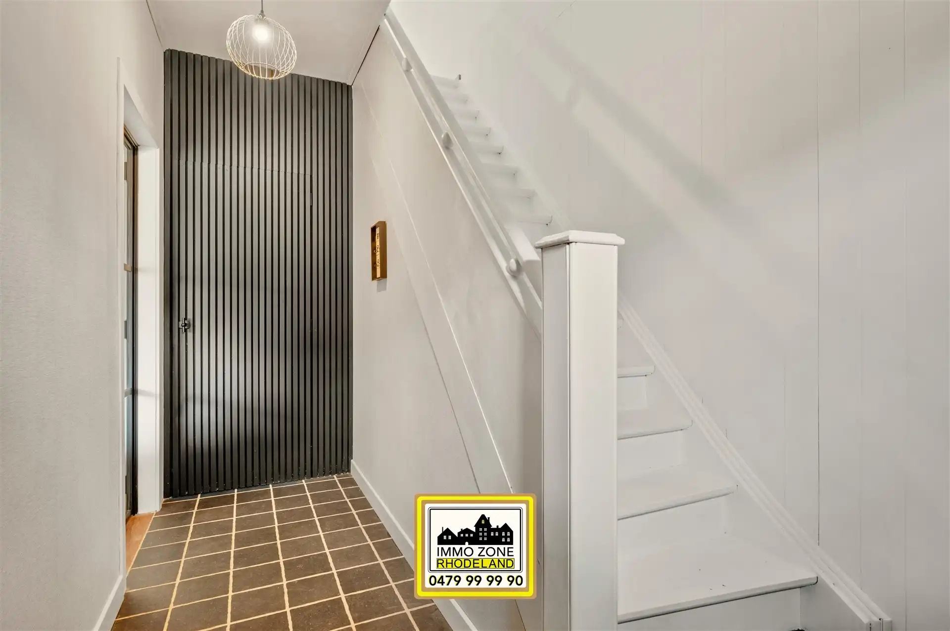 Instapklare woning met 3 slpks, 2 bdks, garage en tuin foto 4