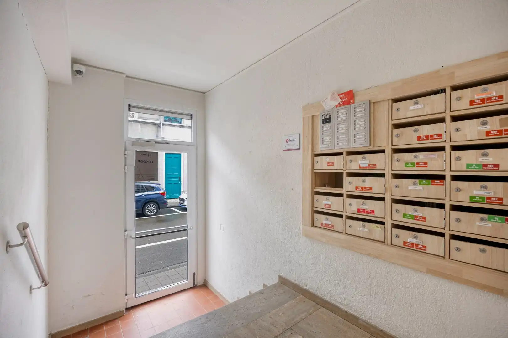 Bemeubelde studio in centrum Leuven! – EPC 213 kWh/m² - bewoonbare opp. 25 m² foto 3