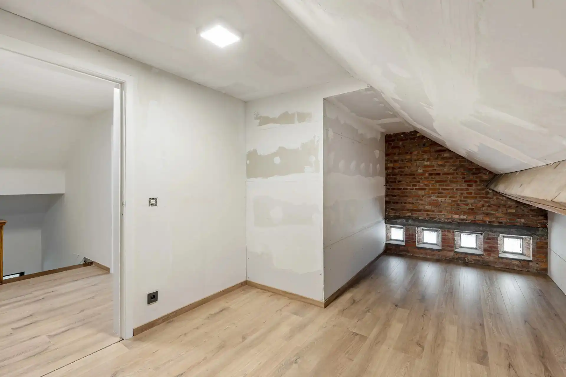 Karaktervolle ingenieurswoning op riant perceel foto 20