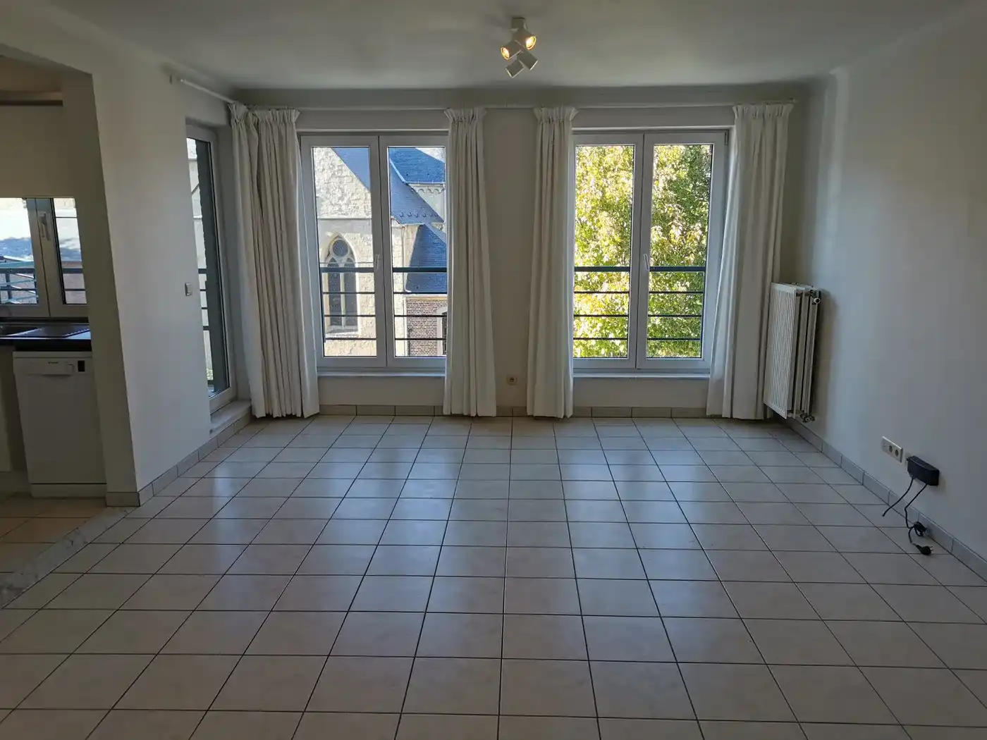 Verzorgd appartement in het centrum van St-Truiden. foto 3