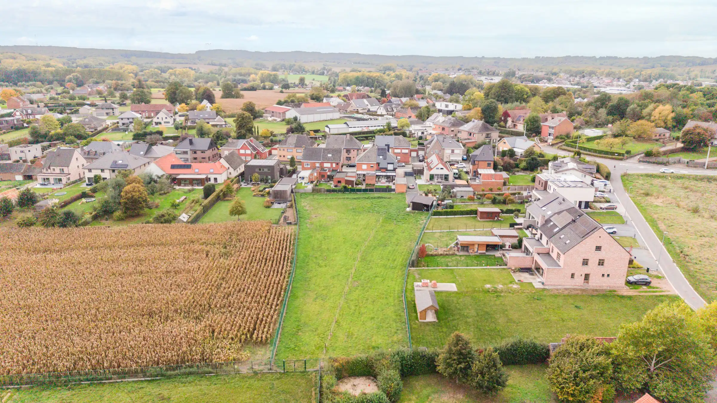 Ruime woning met 4 slaapkamers en weiland in Brakel foto 20