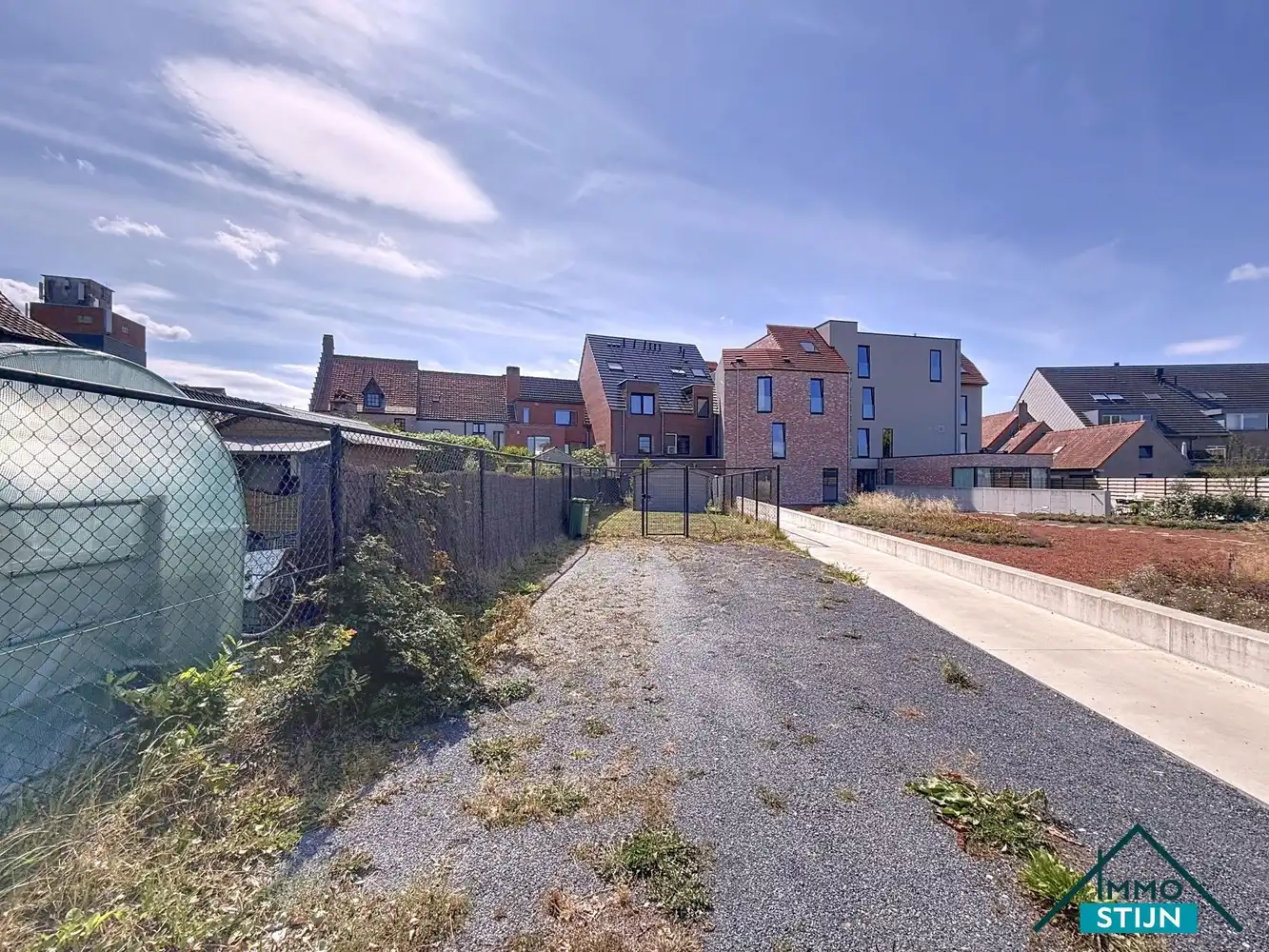 Gelijkvloers appartement met terras en tuin in centrum Zedelgem foto 14