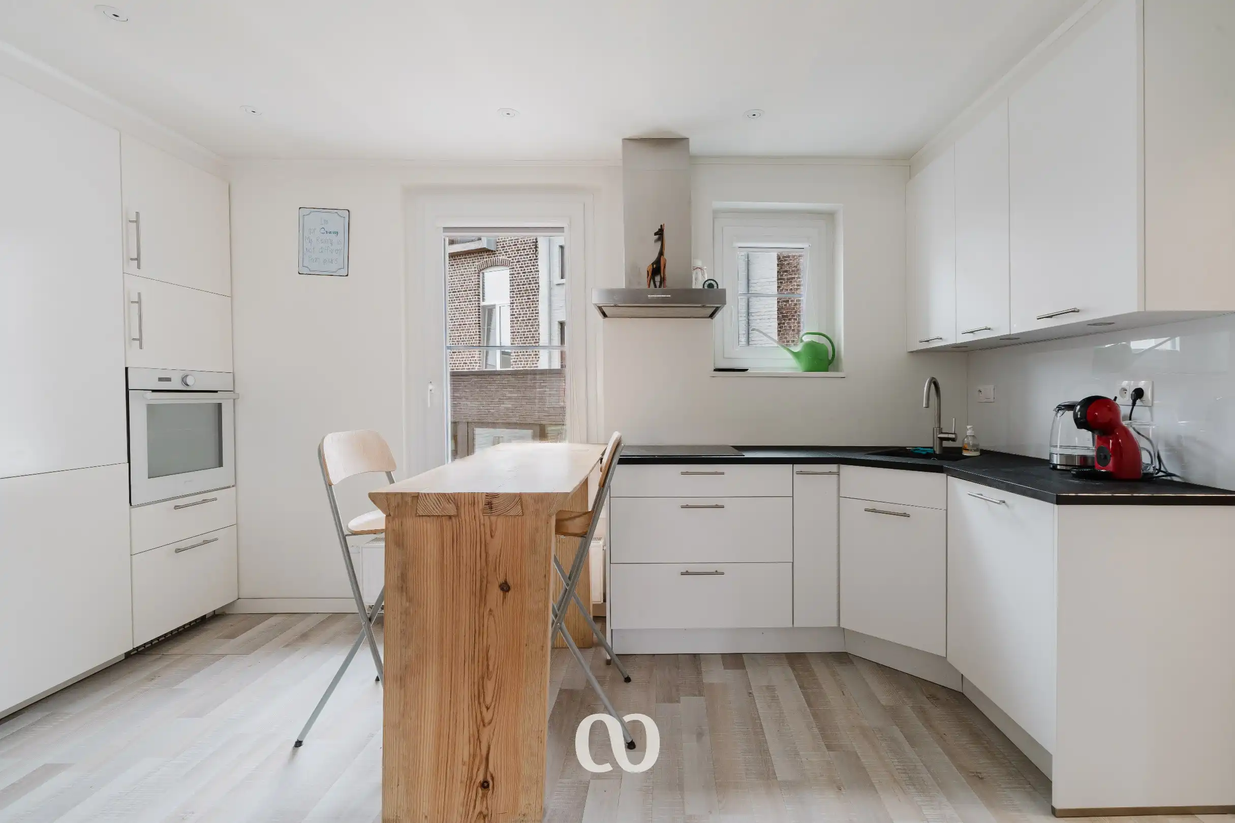 Instapklare woning met garage nabij centrum Oudenaarde foto 4