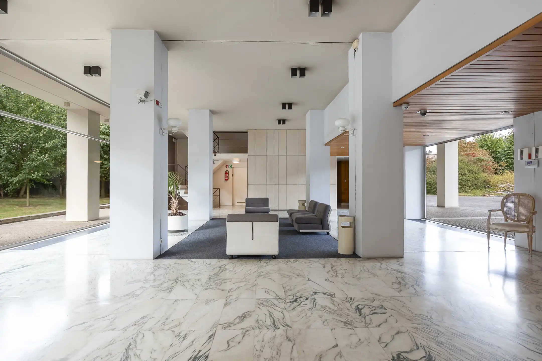 Ruim 3 slpk app met fantastisch uitzicht + staanplaats foto 5