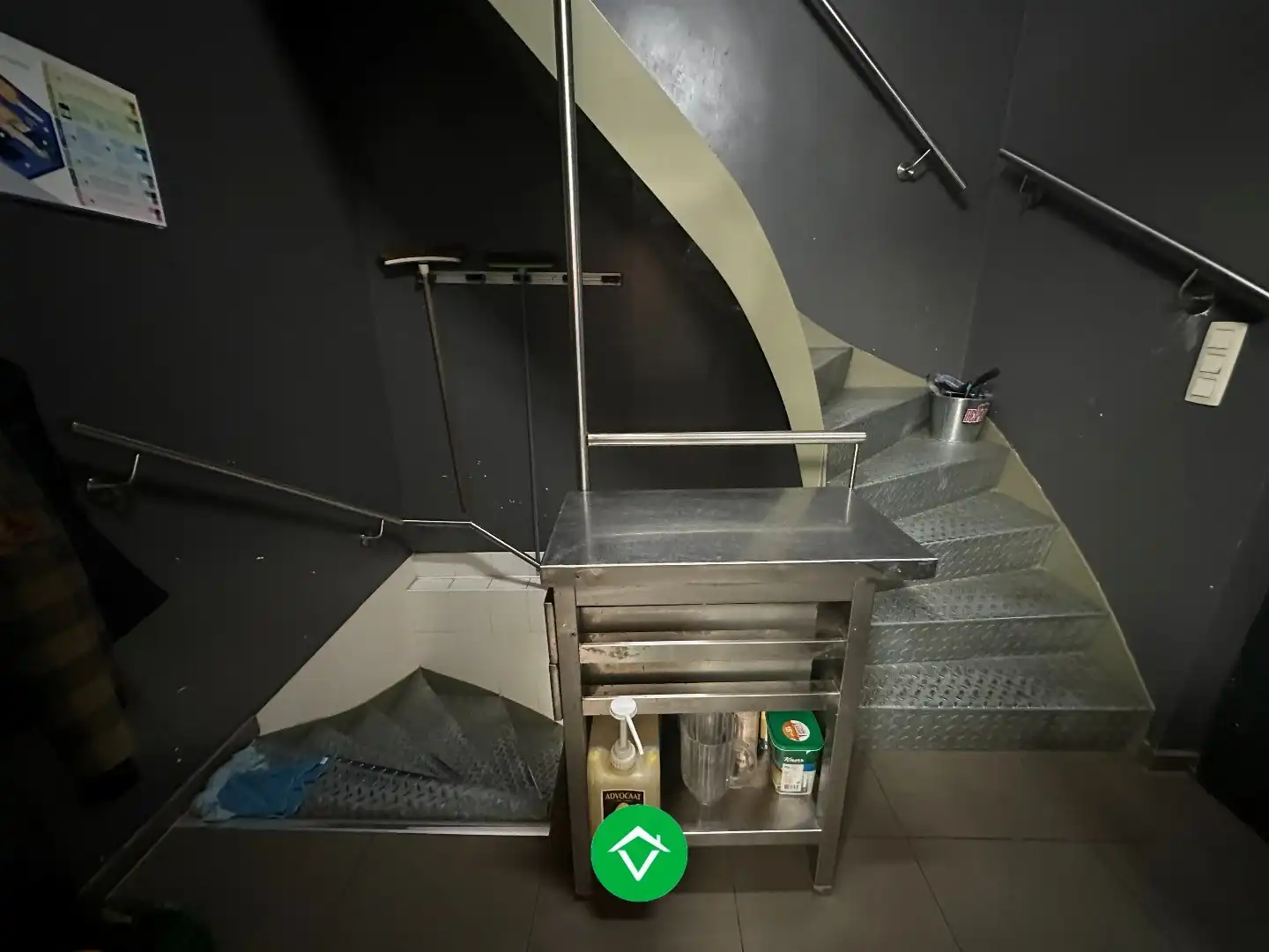 Combinatie wonen & werken: horecazaak met woonst in Eernegem foto 38