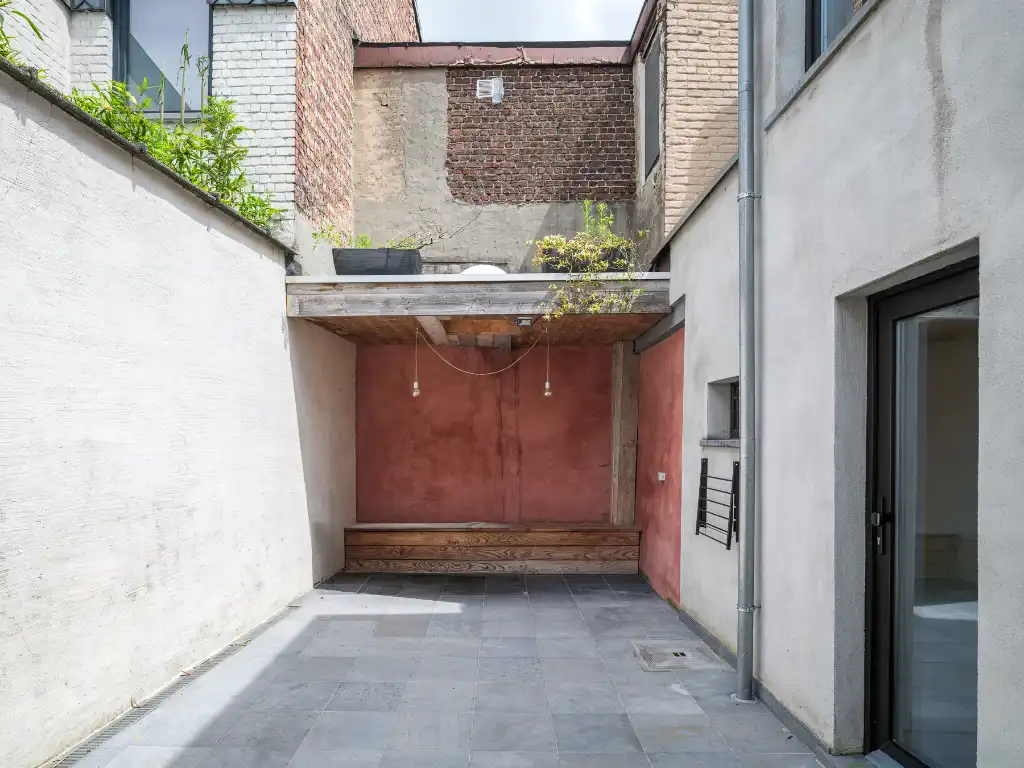 Instapklare, lichtrijke woning met 3 slaapkamers en buitenruimte in Centrum Gent. foto 13