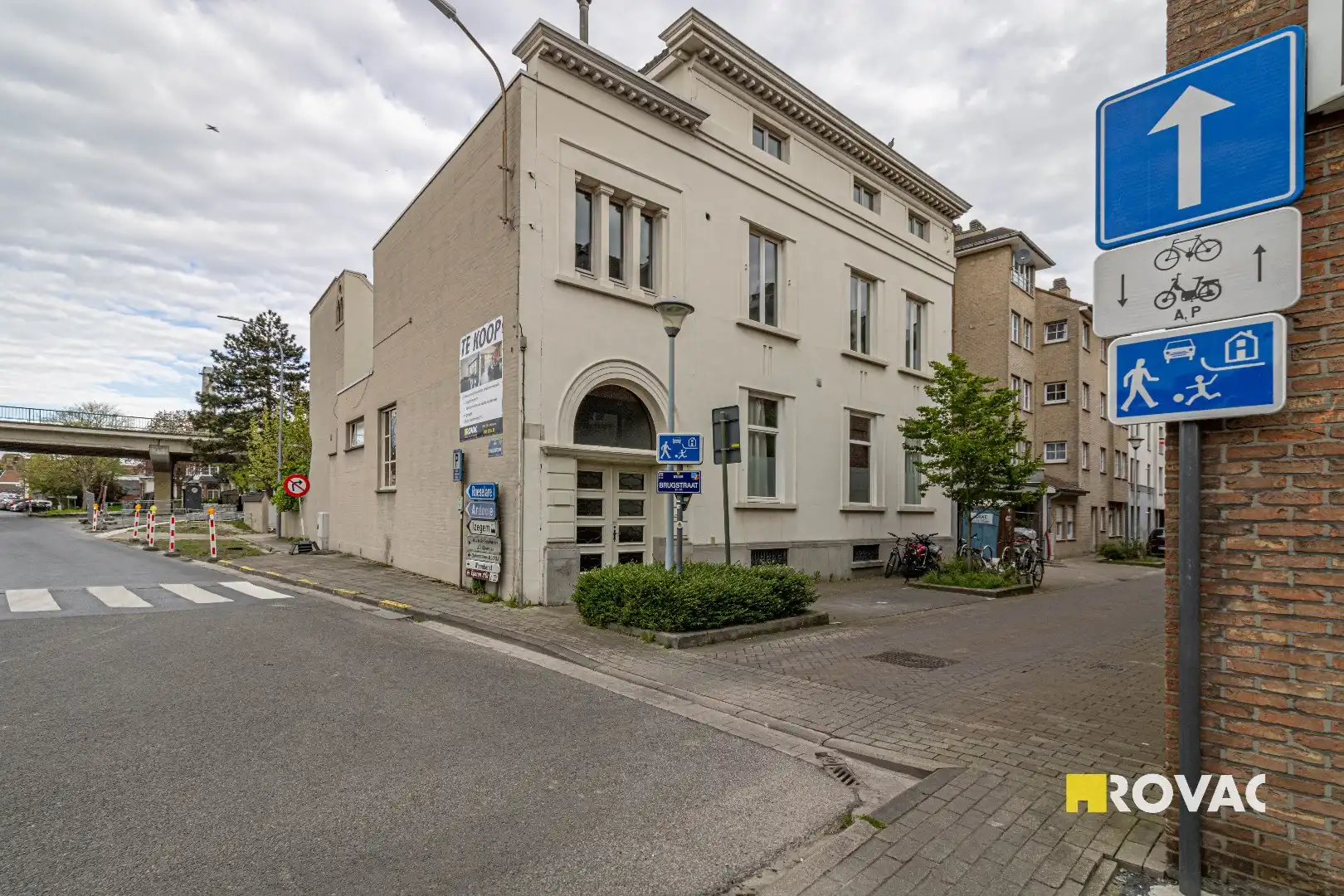 Kantoor te koop Brugstraat 21 -/2 - 8870 Izegem