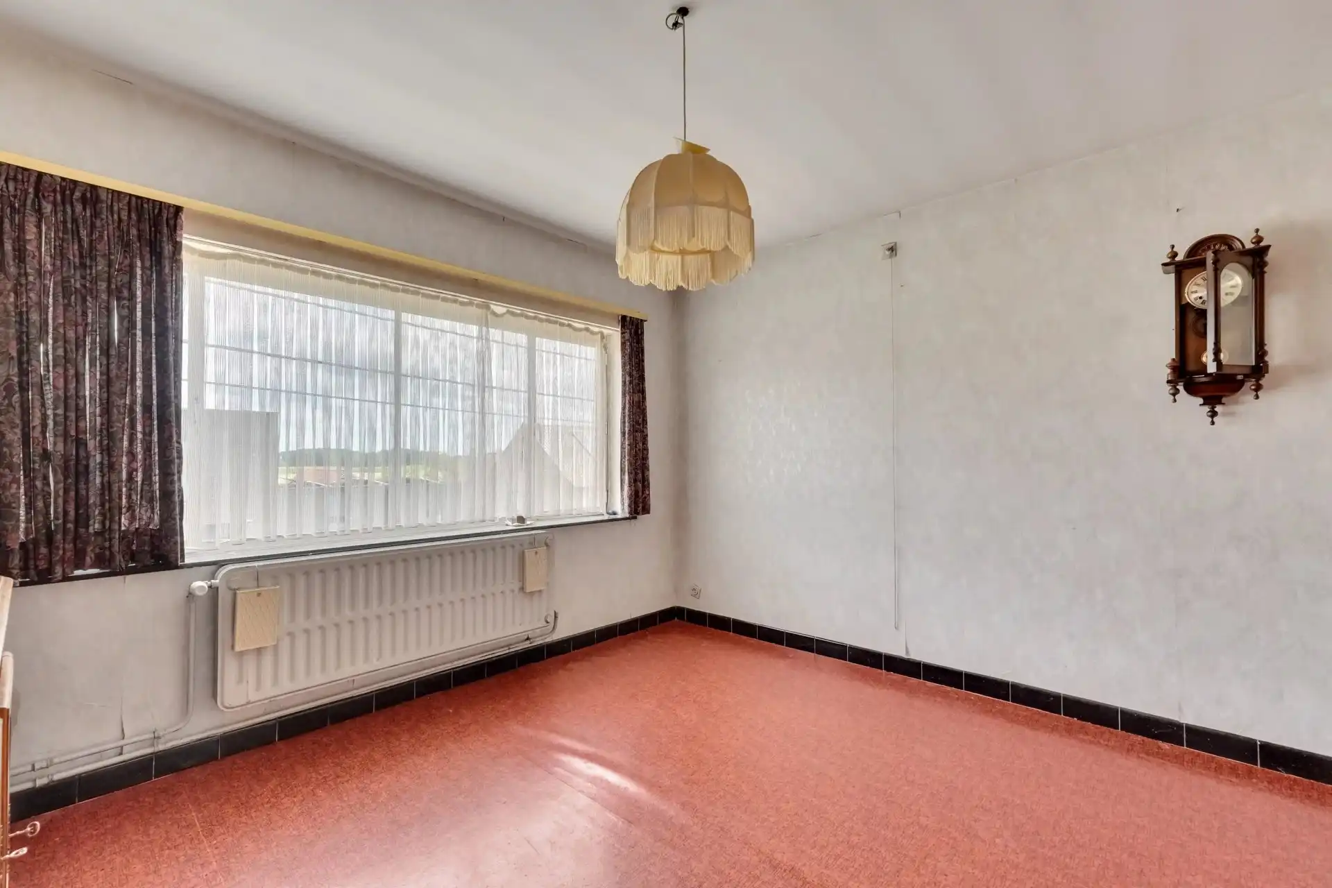 Ruime woning met 3 slaapkamers op perceel van 856 m² foto 10