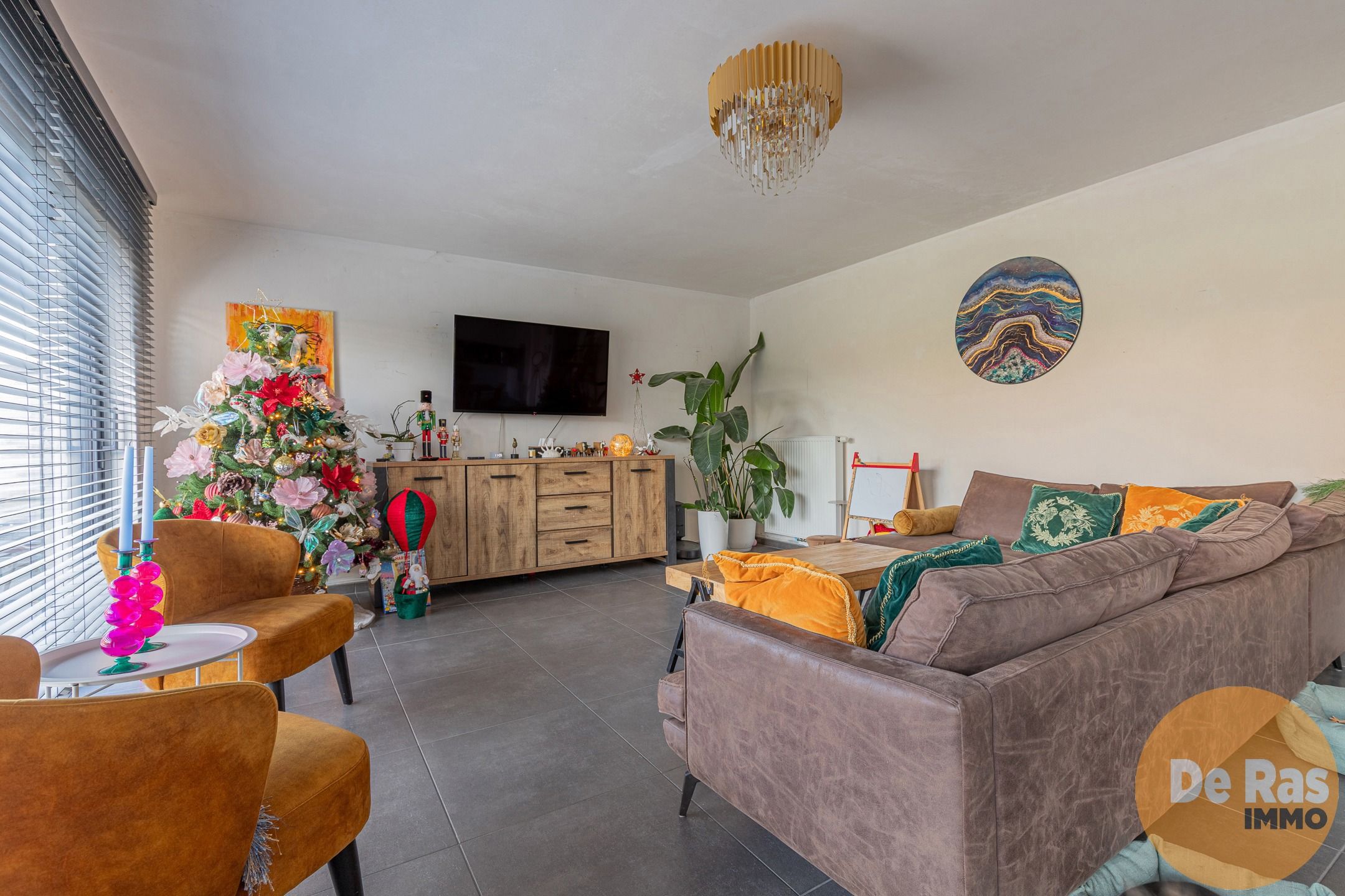 KERKSKEN -  Zeer ruim en luxueus gelijkvloers appartement foto 3