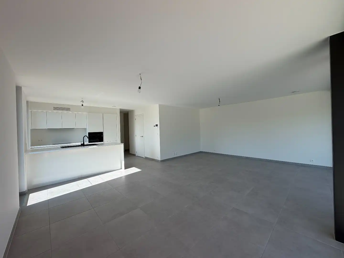 Nieuwbouwappartement met 2 slaapkamers foto 5
