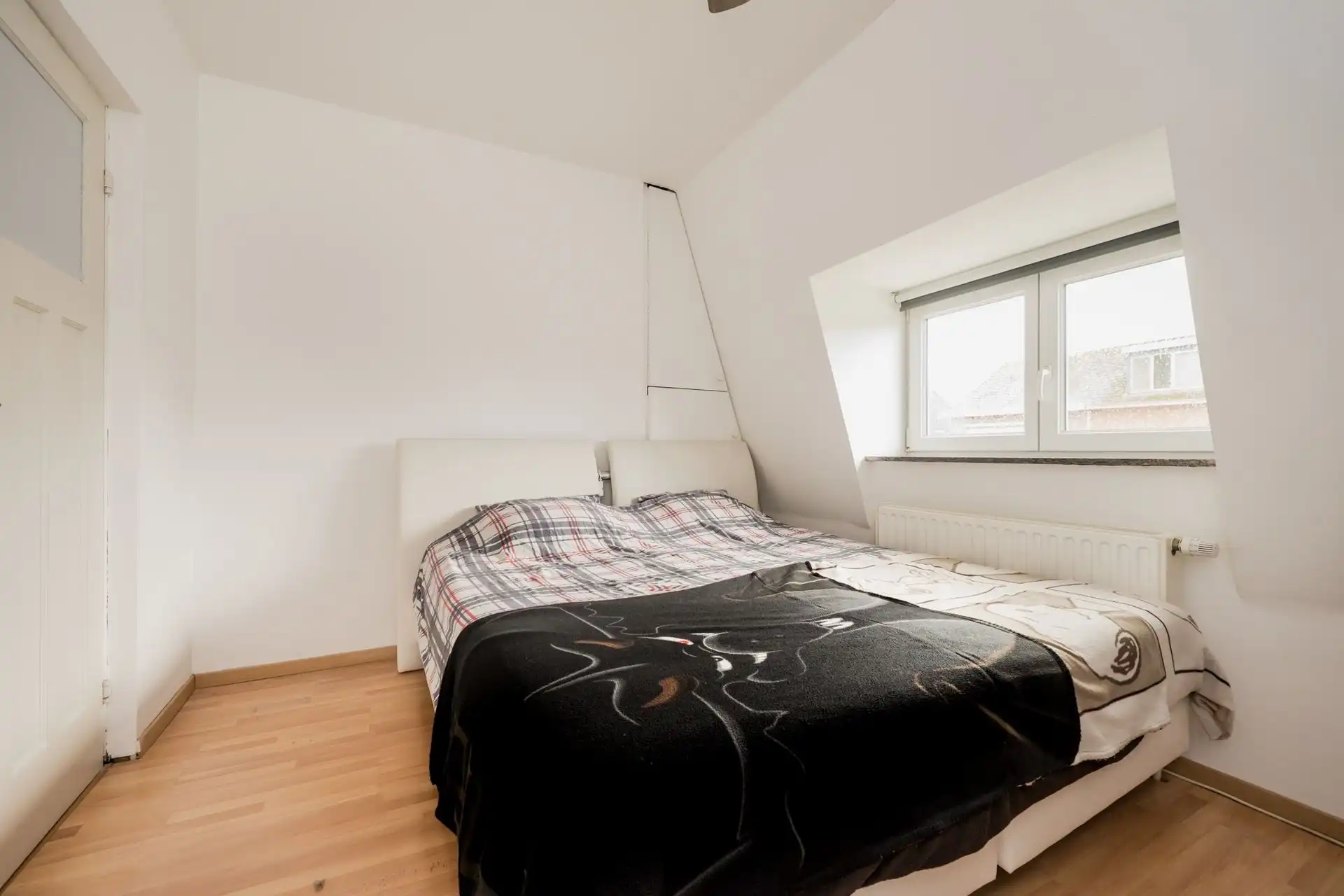 Woning met 3 slpk, zonnepanelen en batterij te Duffel foto 18