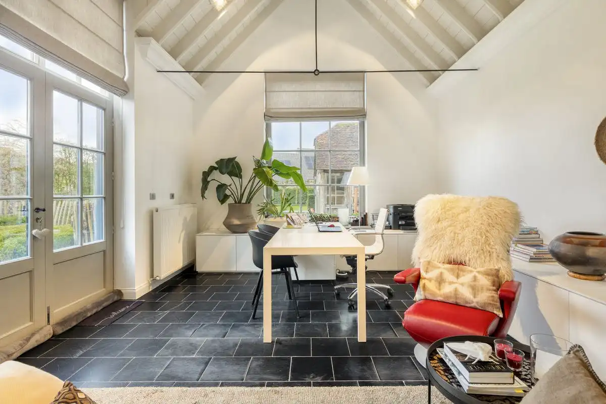 Unieke villa met landelijk karakter in een rustige omgeving nabij Aalter foto 13